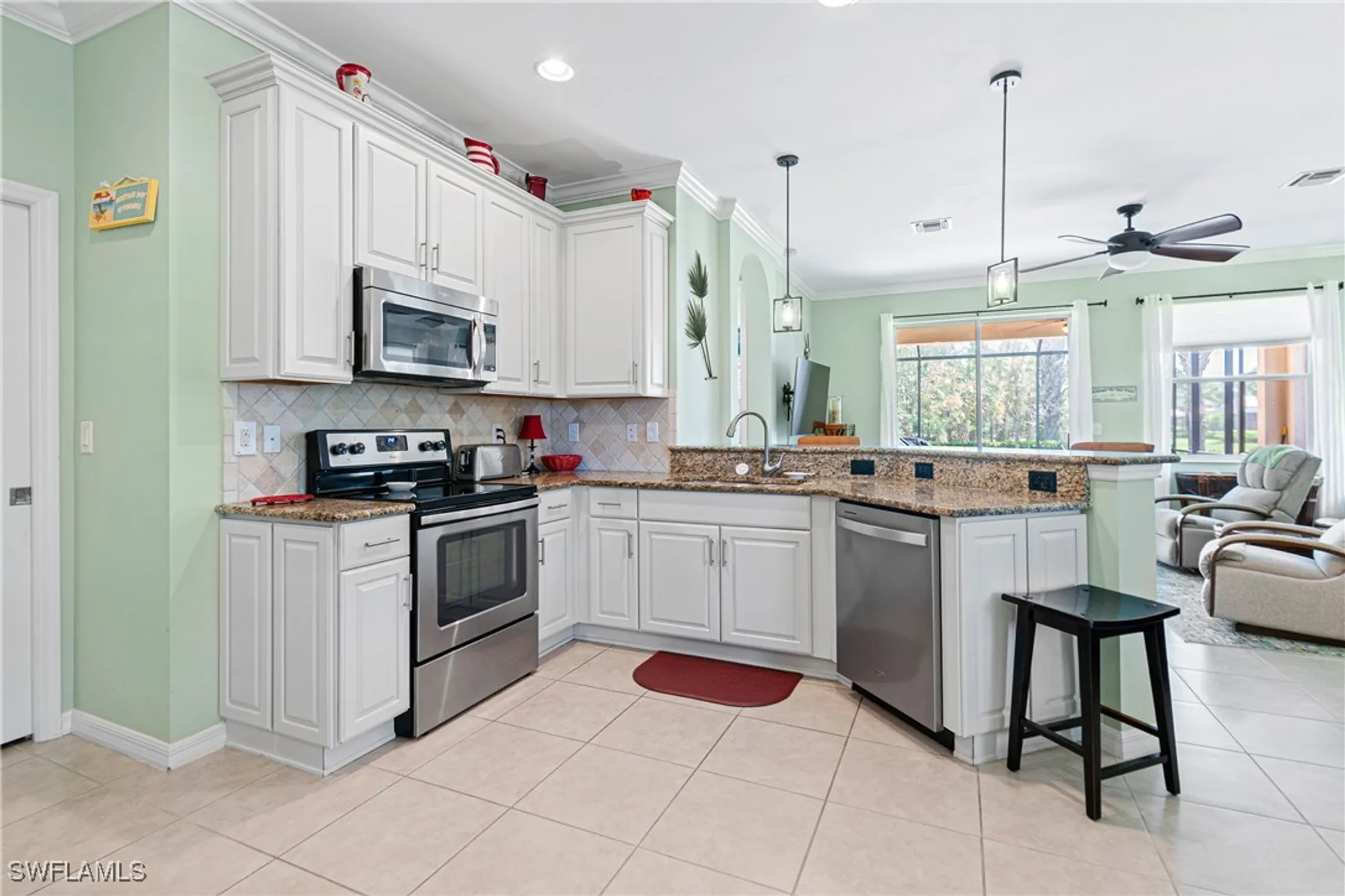 Property Slideshow image 8 of 39 | 10700 cetrella dr, Fort Myers, FL, 33913
