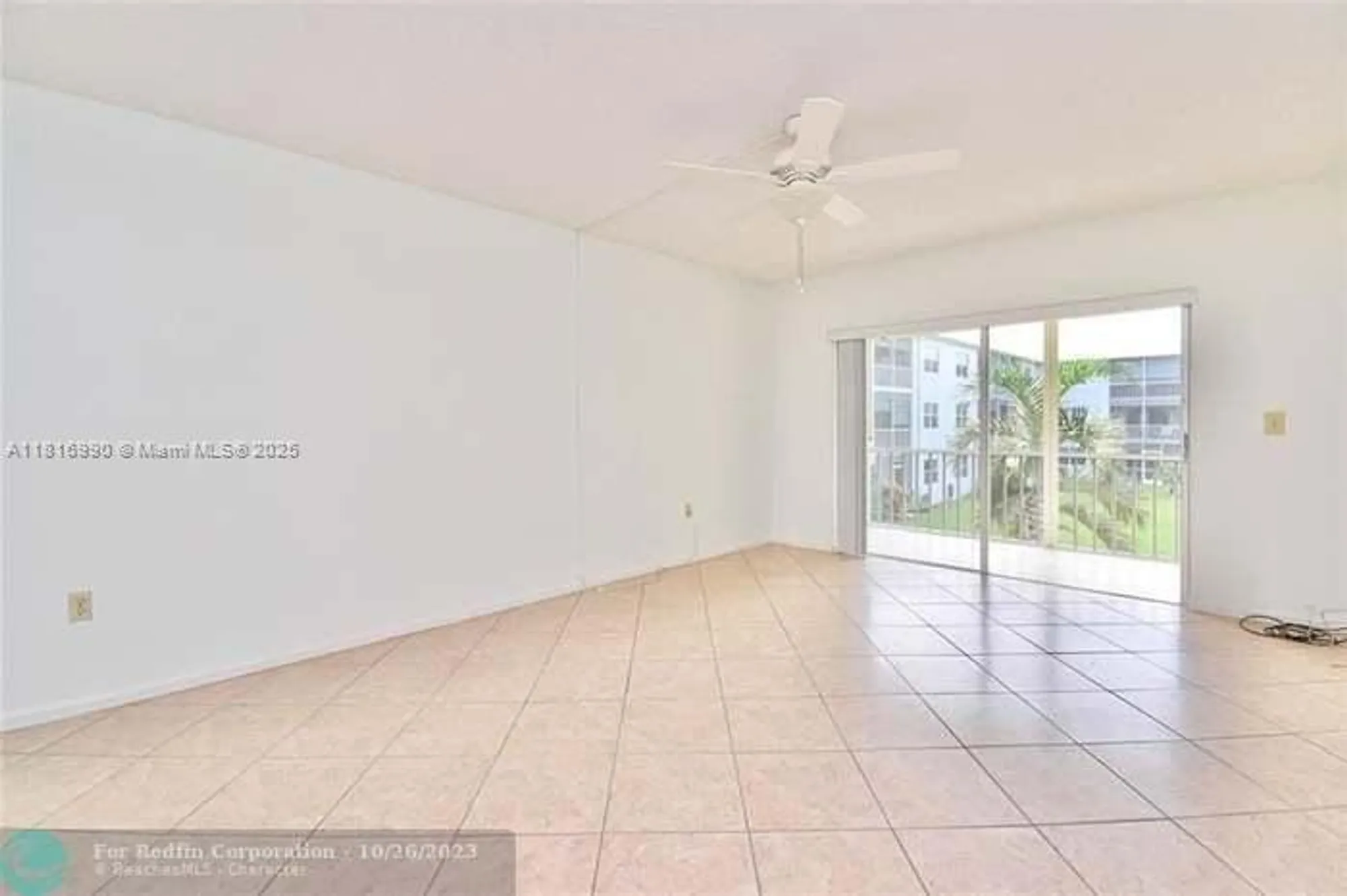 Property Slideshow image 1 of 22 | 9880 marina blvd apt 1519, Boca Raton, FL, 33428
