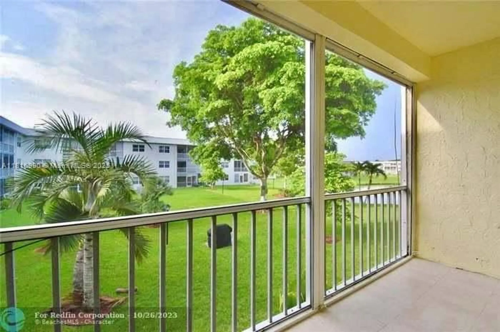 Property Slideshow image 10 of 22 | 9880 marina blvd apt 1519, Boca Raton, FL, 33428