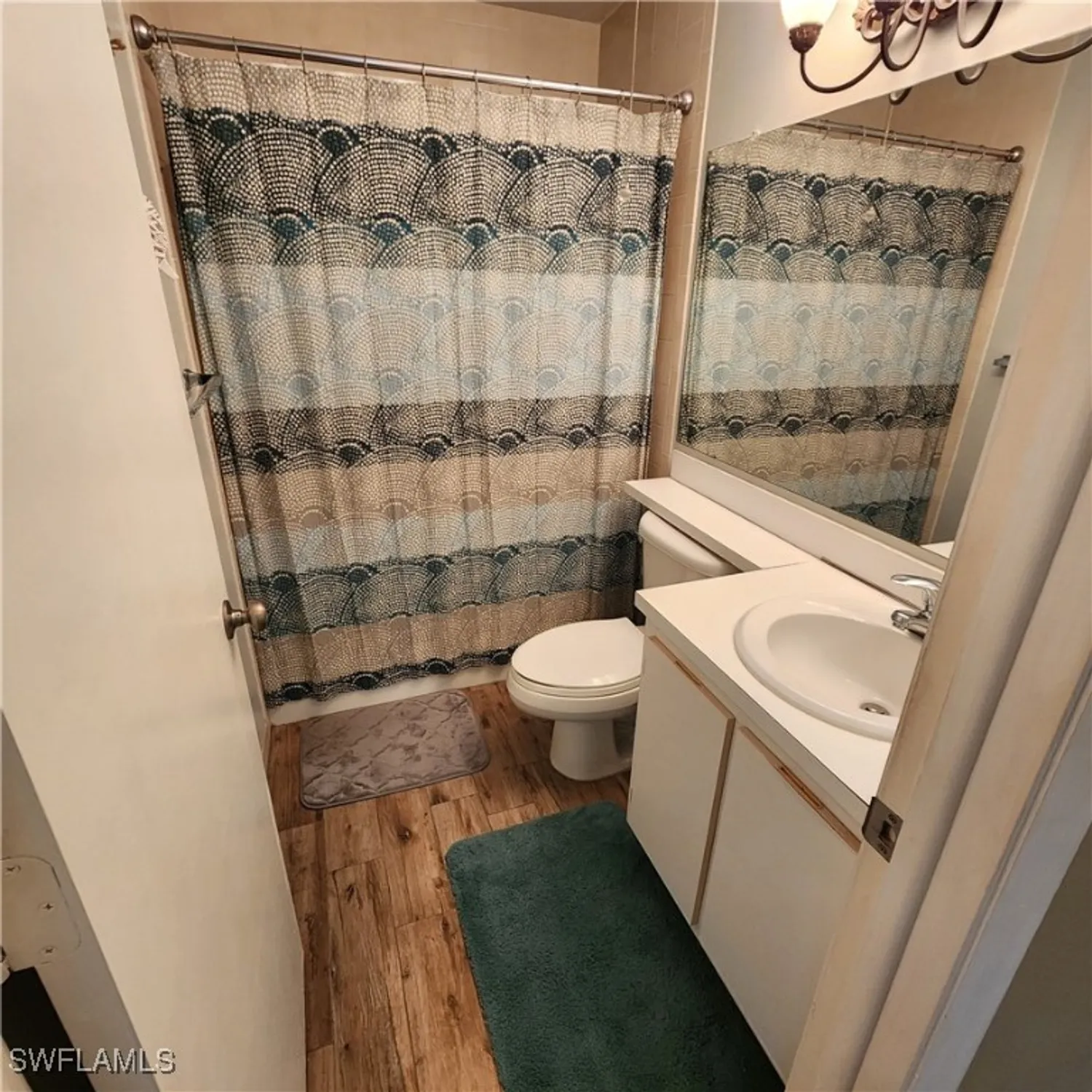 Property Slideshow image 11 of 31 | 9571 green cypress ln apt 8, Fort Myers, FL, 33905
