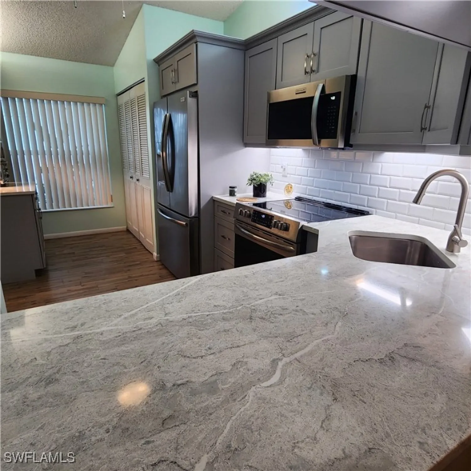 Property Slideshow image 9 of 31 | 9571 green cypress ln apt 8, Fort Myers, FL, 33905