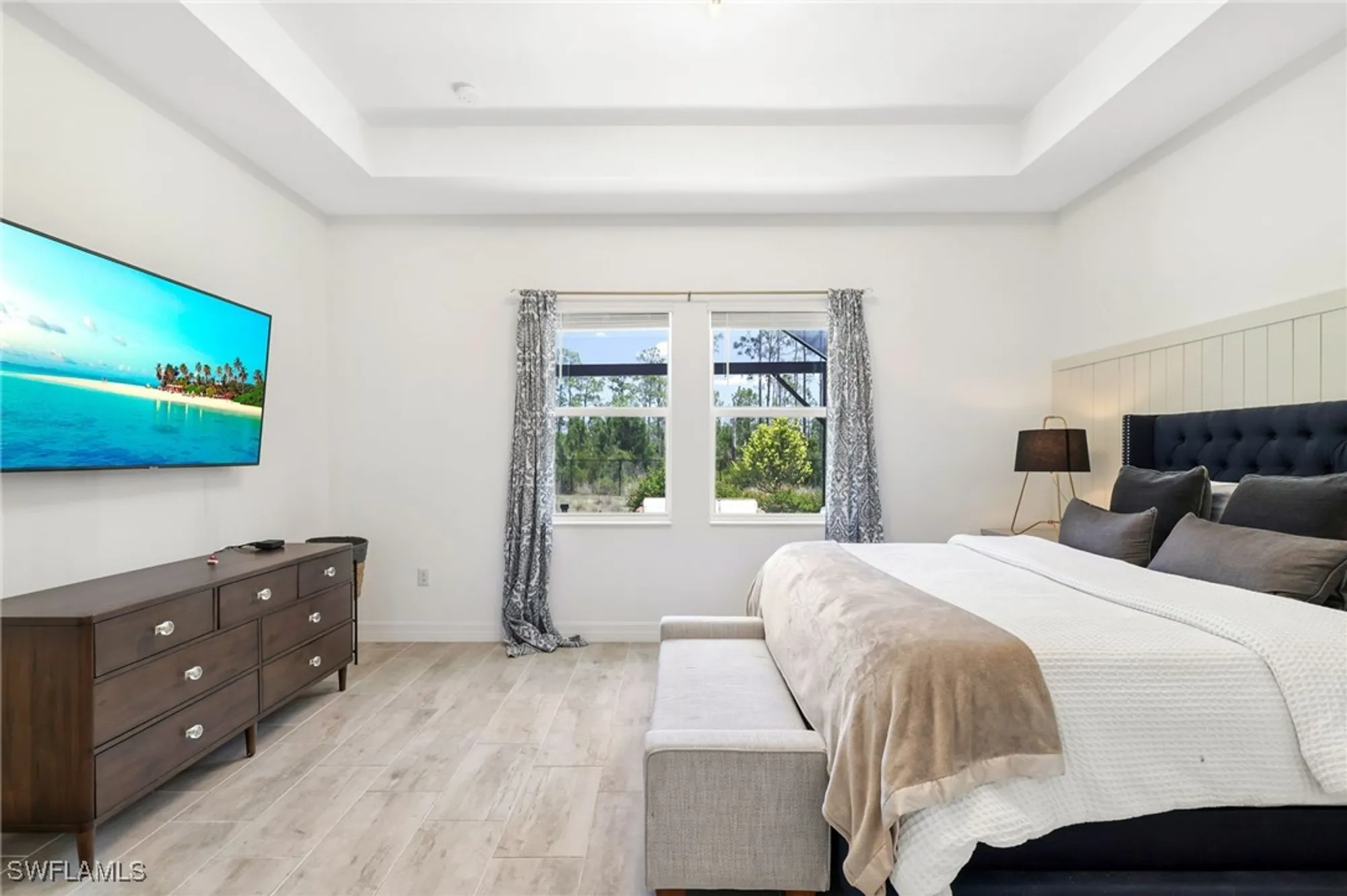 Property Slideshow image 17 of 49 | 13761 blue bay cir, Fort Myers, FL, 33913