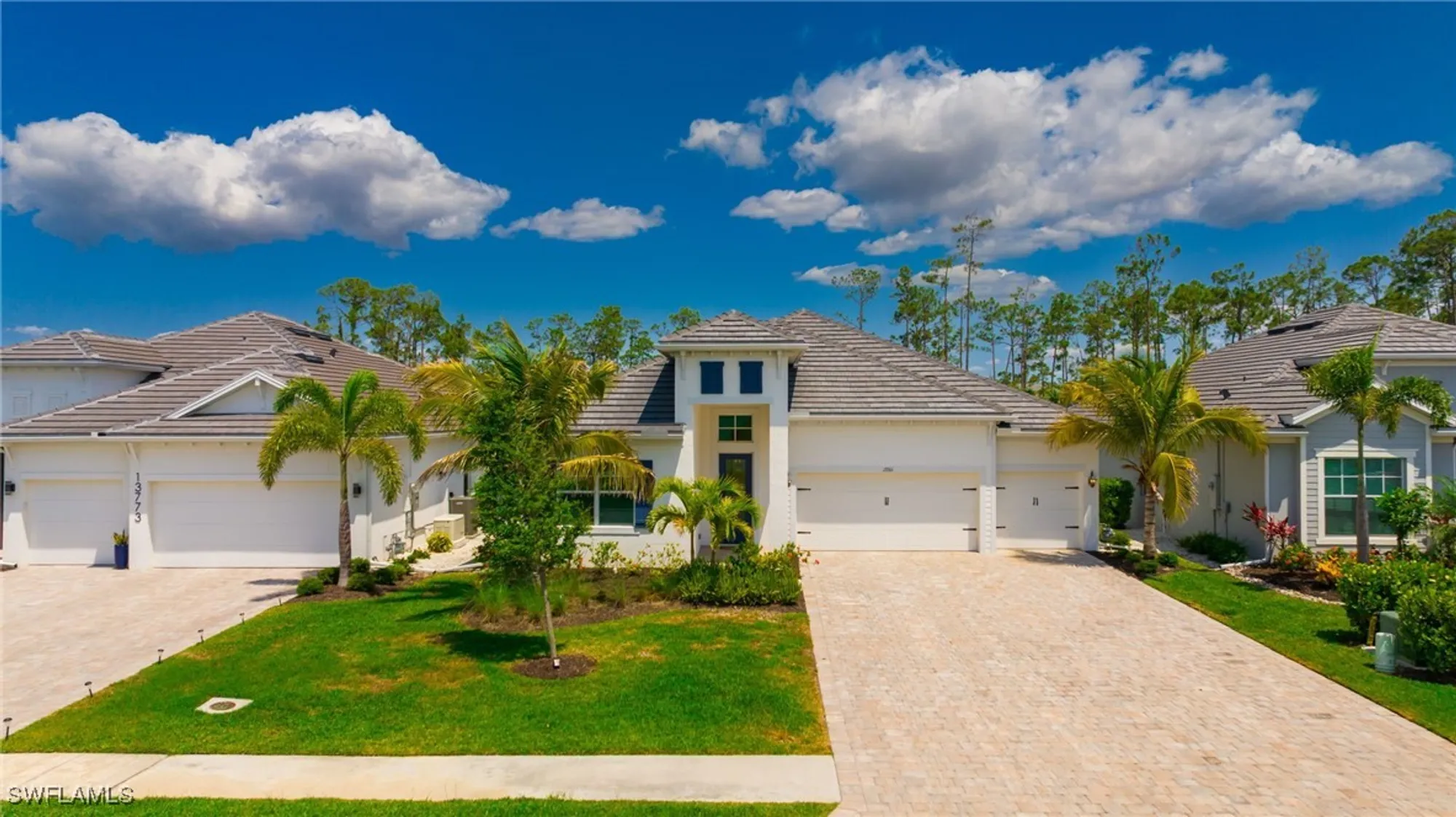 Property Slideshow image 2 of 49 | 13761 blue bay cir, Fort Myers, FL, 33913
