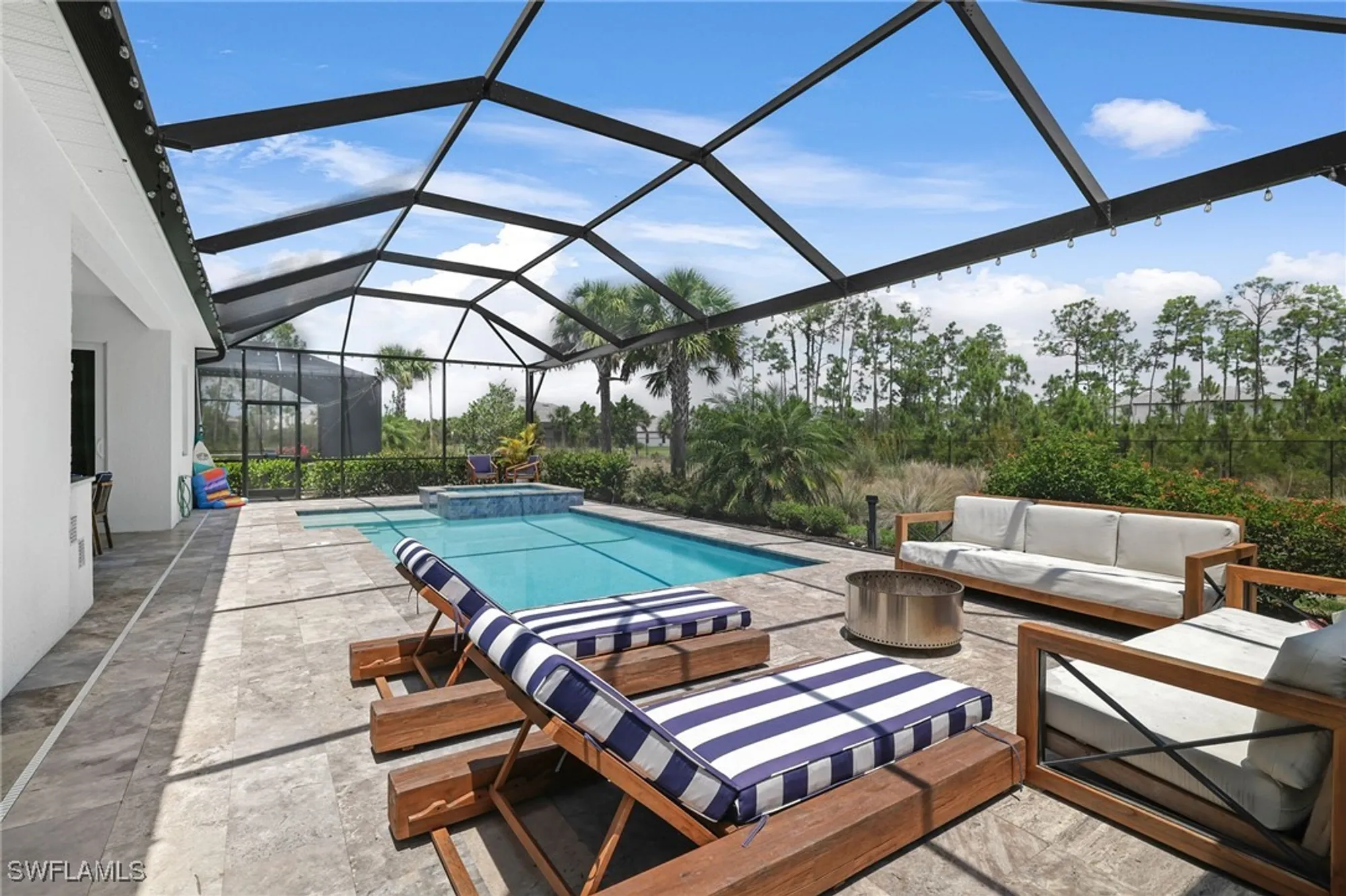 Property Slideshow image 31 of 49 | 13761 blue bay cir, Fort Myers, FL, 33913