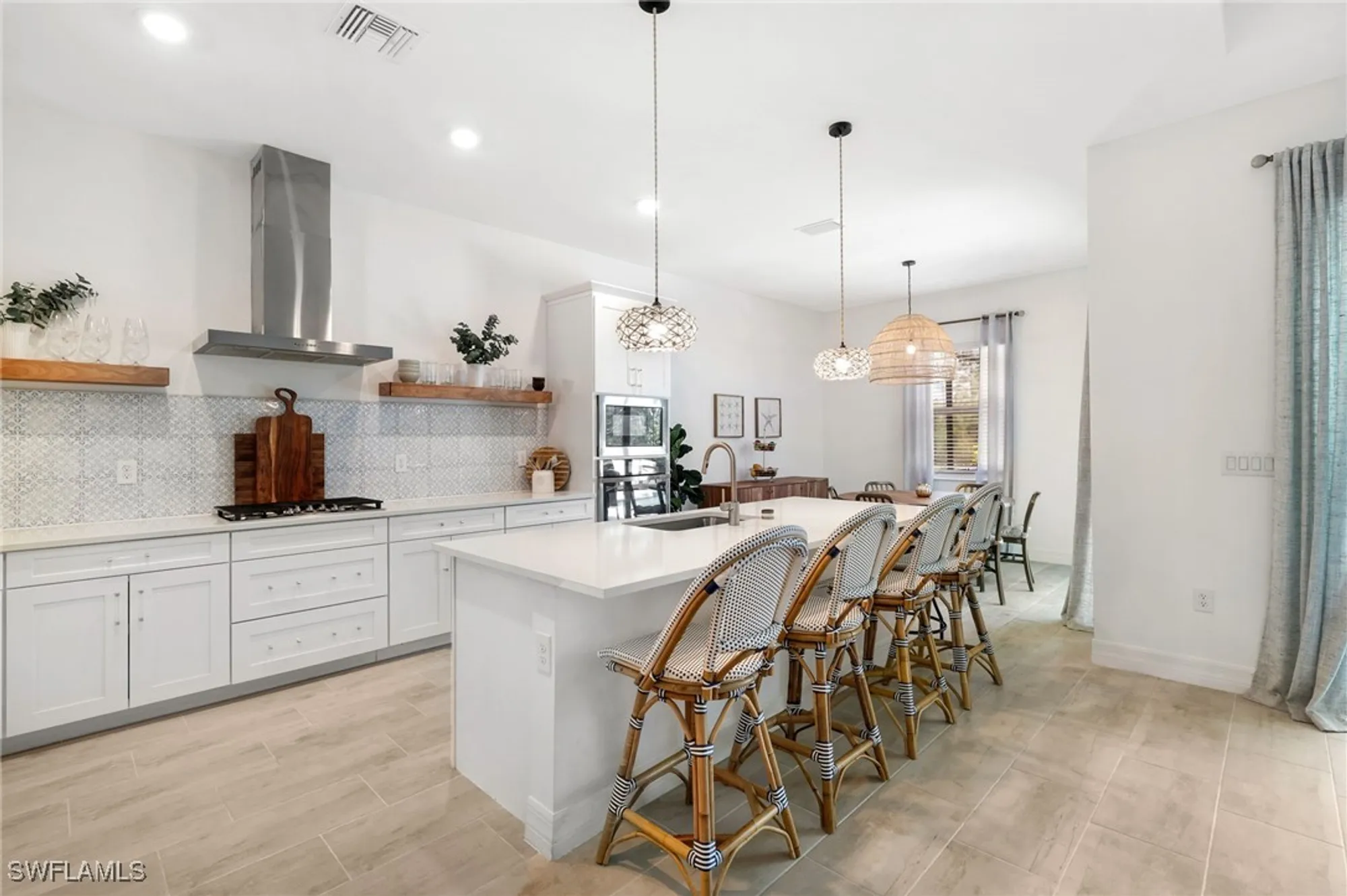 Property Slideshow image 9 of 49 | 13761 blue bay cir, Fort Myers, FL, 33913