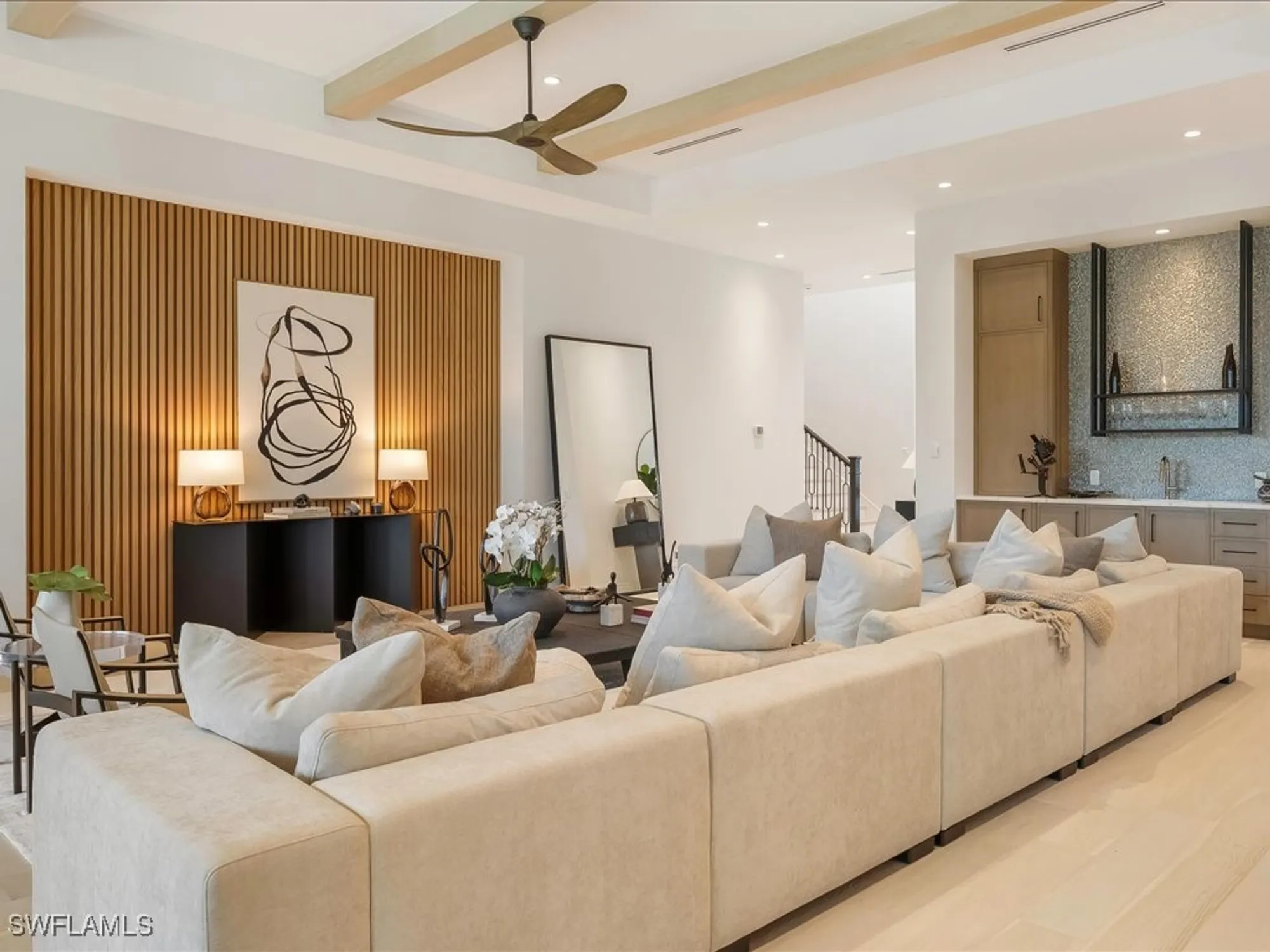 Property Slideshow image 6 of 50 | 612 binnacle dr, Naples, FL, 34103