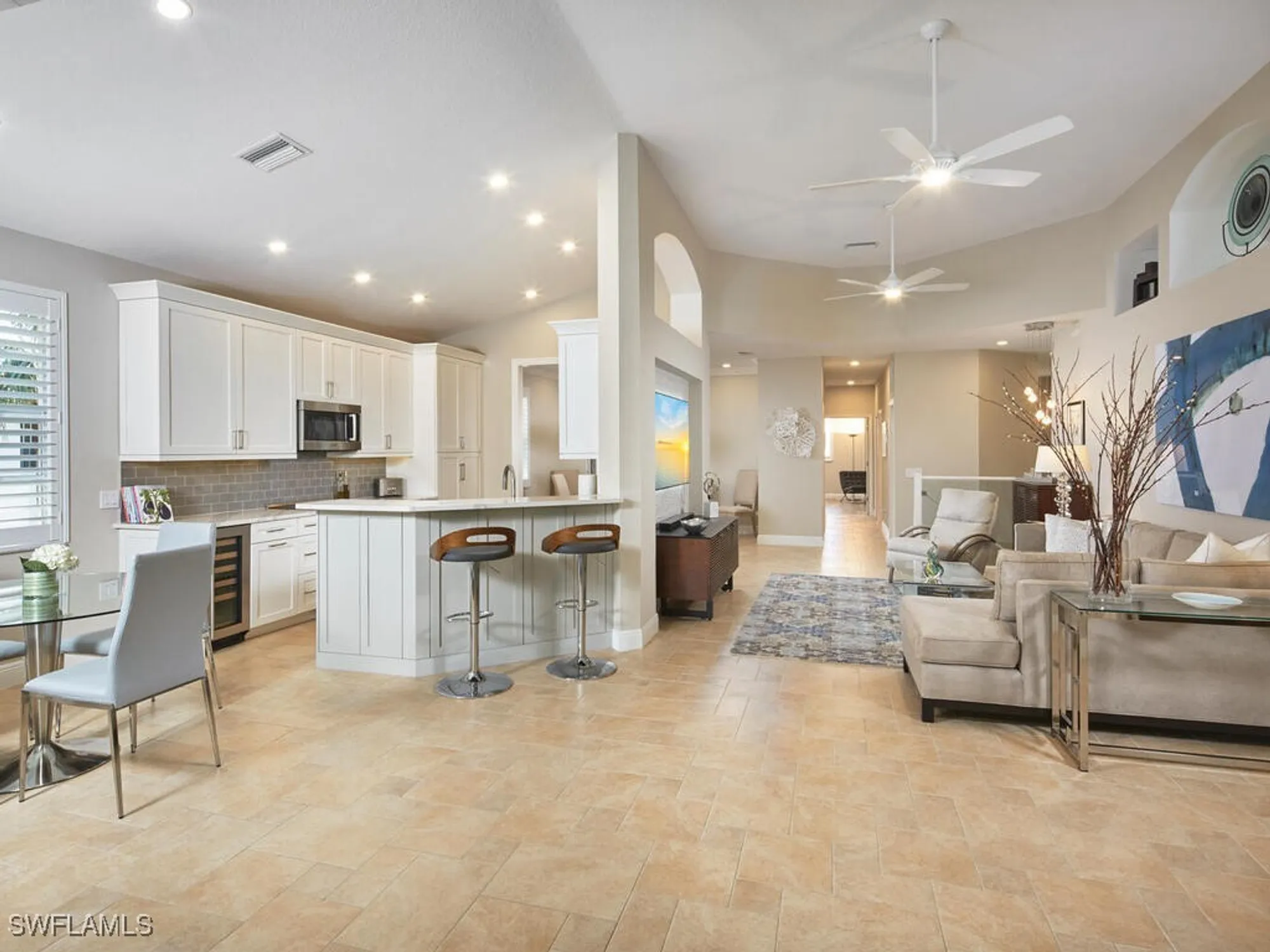 Property Slideshow image 6 of 35 | 26932 montego pointe ct 202, Bonita Springs, FL, 34134