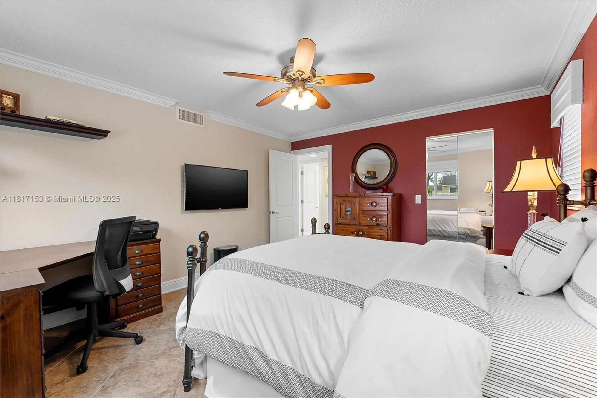 Property Slideshow image 19 of 43 | 150 s hollybrook ter 201, Pembroke Pines, FL, 33025