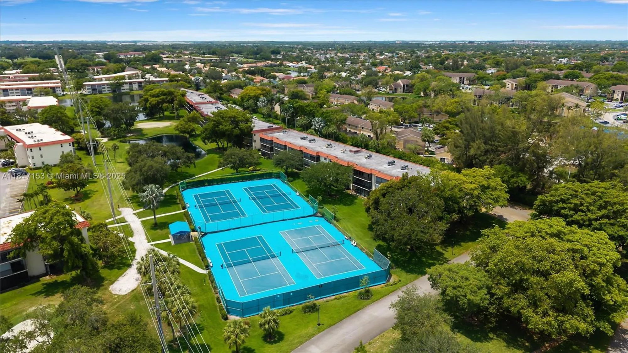 Property Slideshow image 31 of 43 | 150 s hollybrook ter 201, Pembroke Pines, FL, 33025