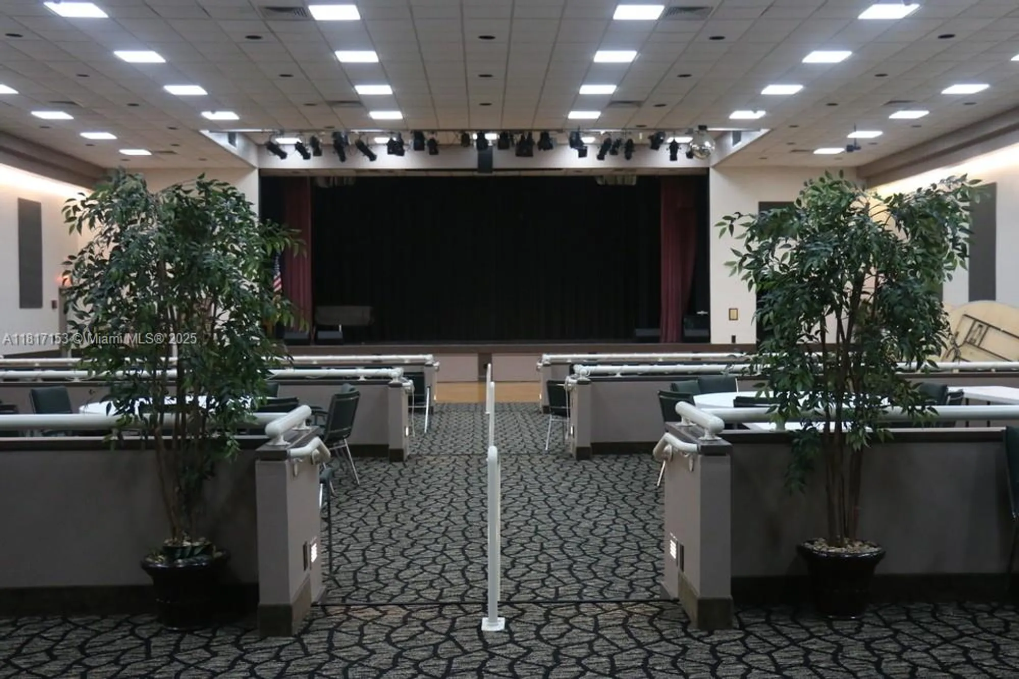 Property Slideshow image 41 of 43 | 150 s hollybrook ter 201, Pembroke Pines, FL, 33025