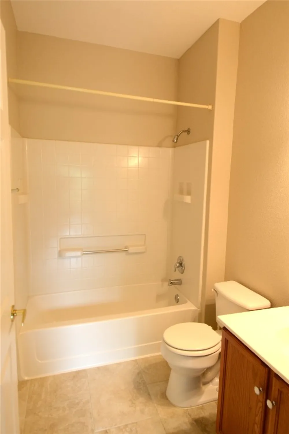 Property Slideshow image 15 of 17 | 115 dickens cir, Georgetown, TX, 78633