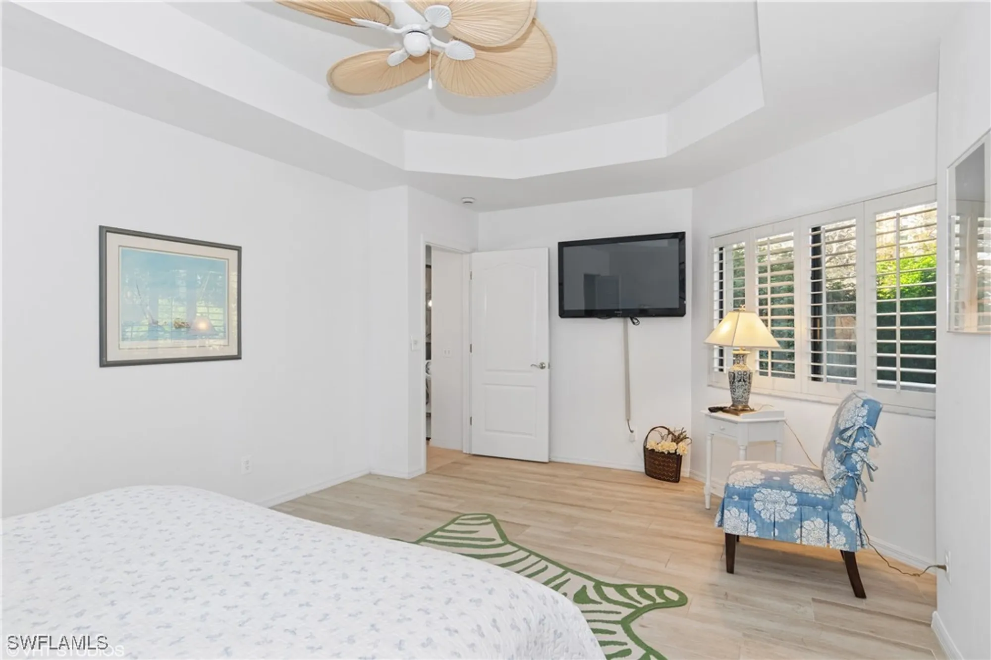 Property Slideshow image 10 of 44 | 7048 pelican bay blvd c-105, Naples, FL, 34108
