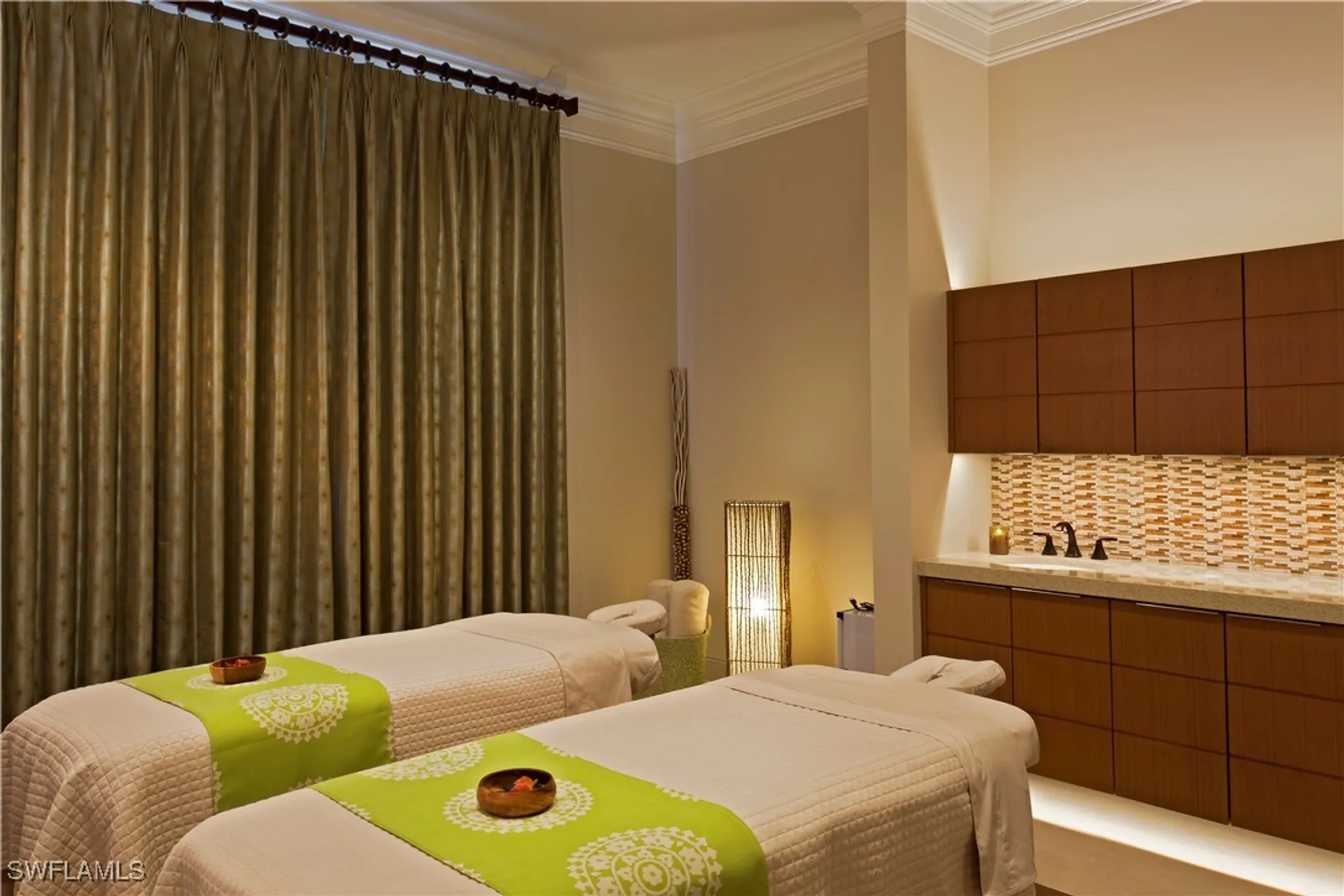 Property Slideshow image 33 of 36 | 9510 avellino way unit 1923, Naples, FL, 34113