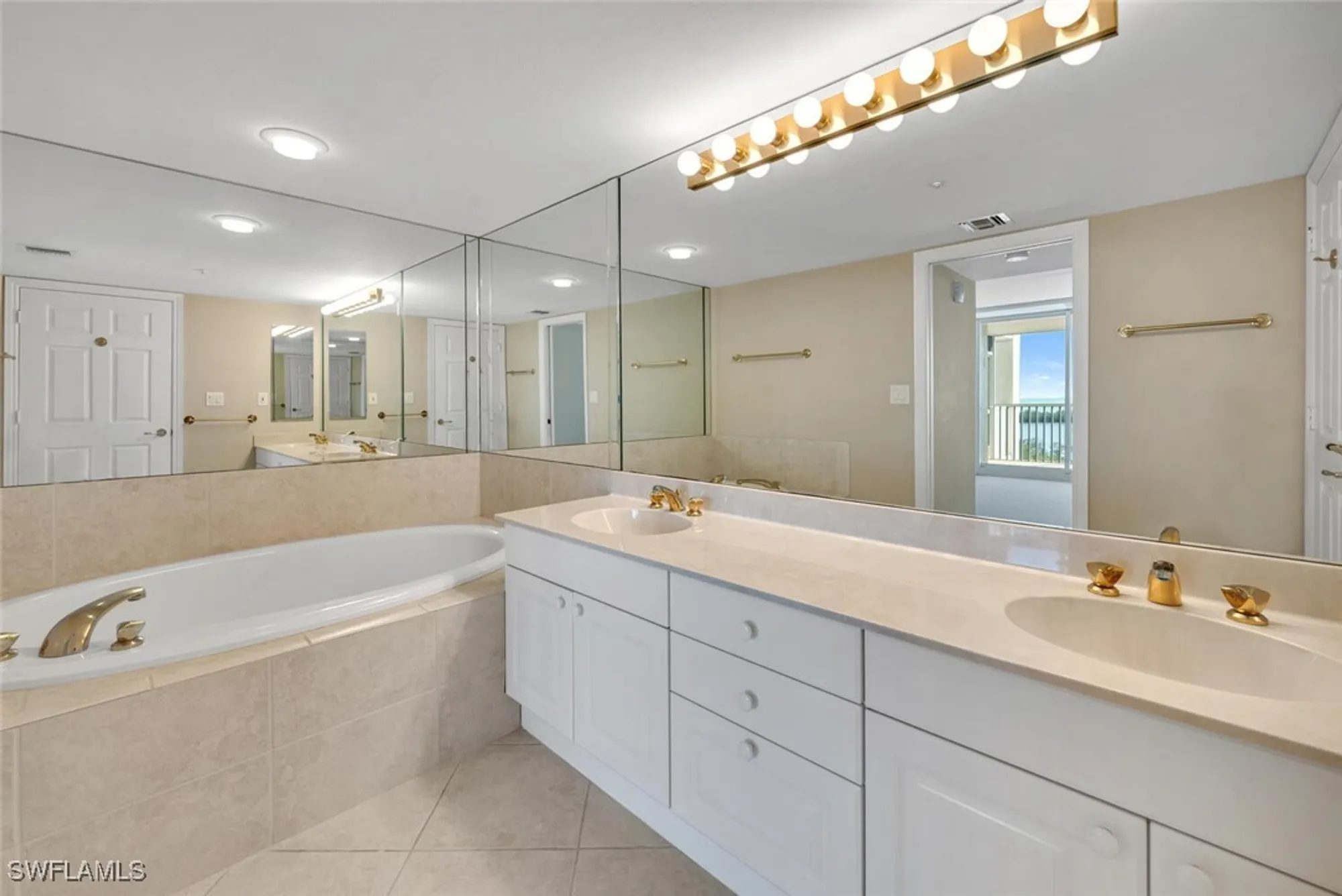 Property Slideshow image 17 of 19 | 6849 grenadier blvd 802, Naples, FL, 34108