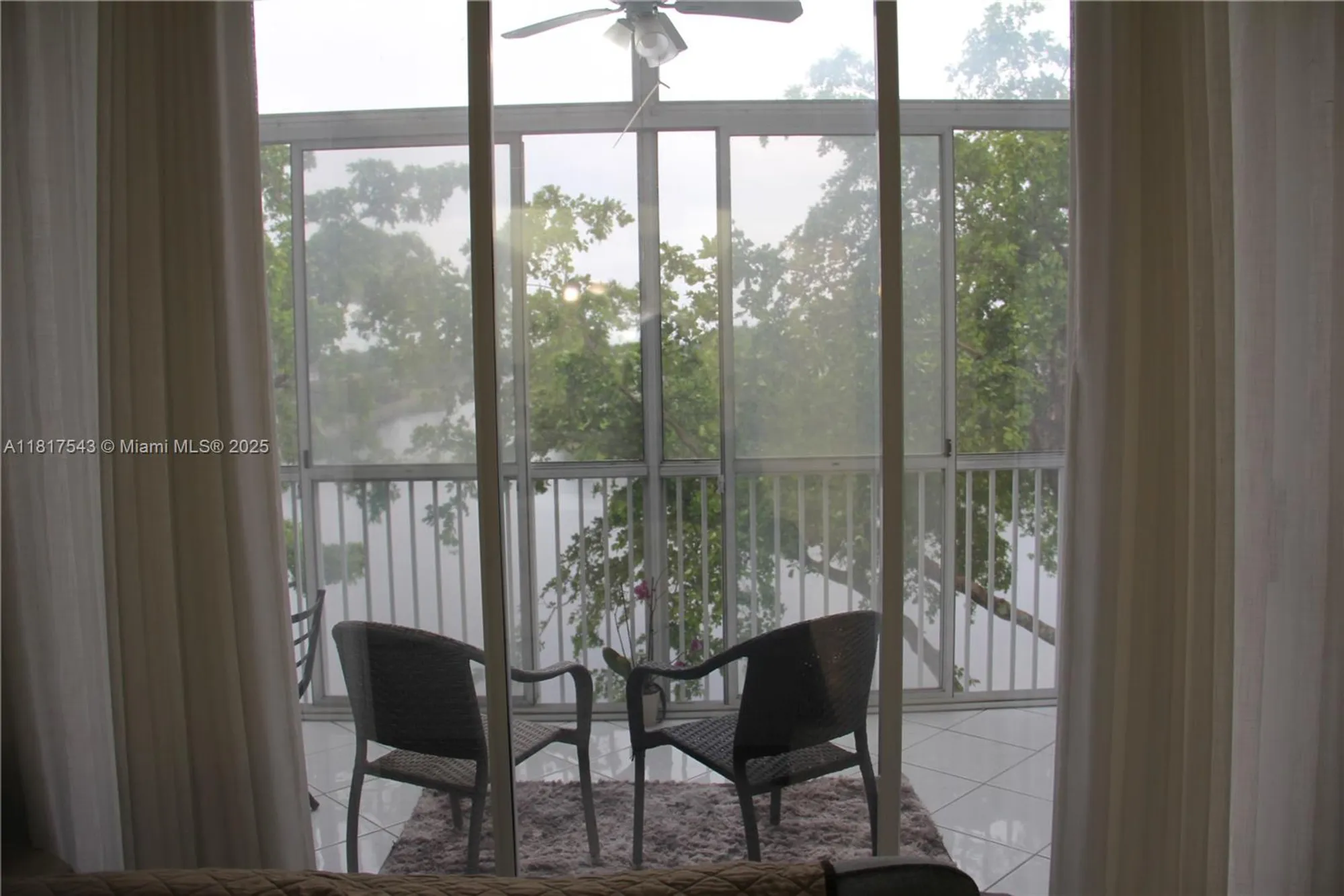 Property Slideshow image 21 of 60 | 9575 weldon cir c413, Tamarac, FL, 33321