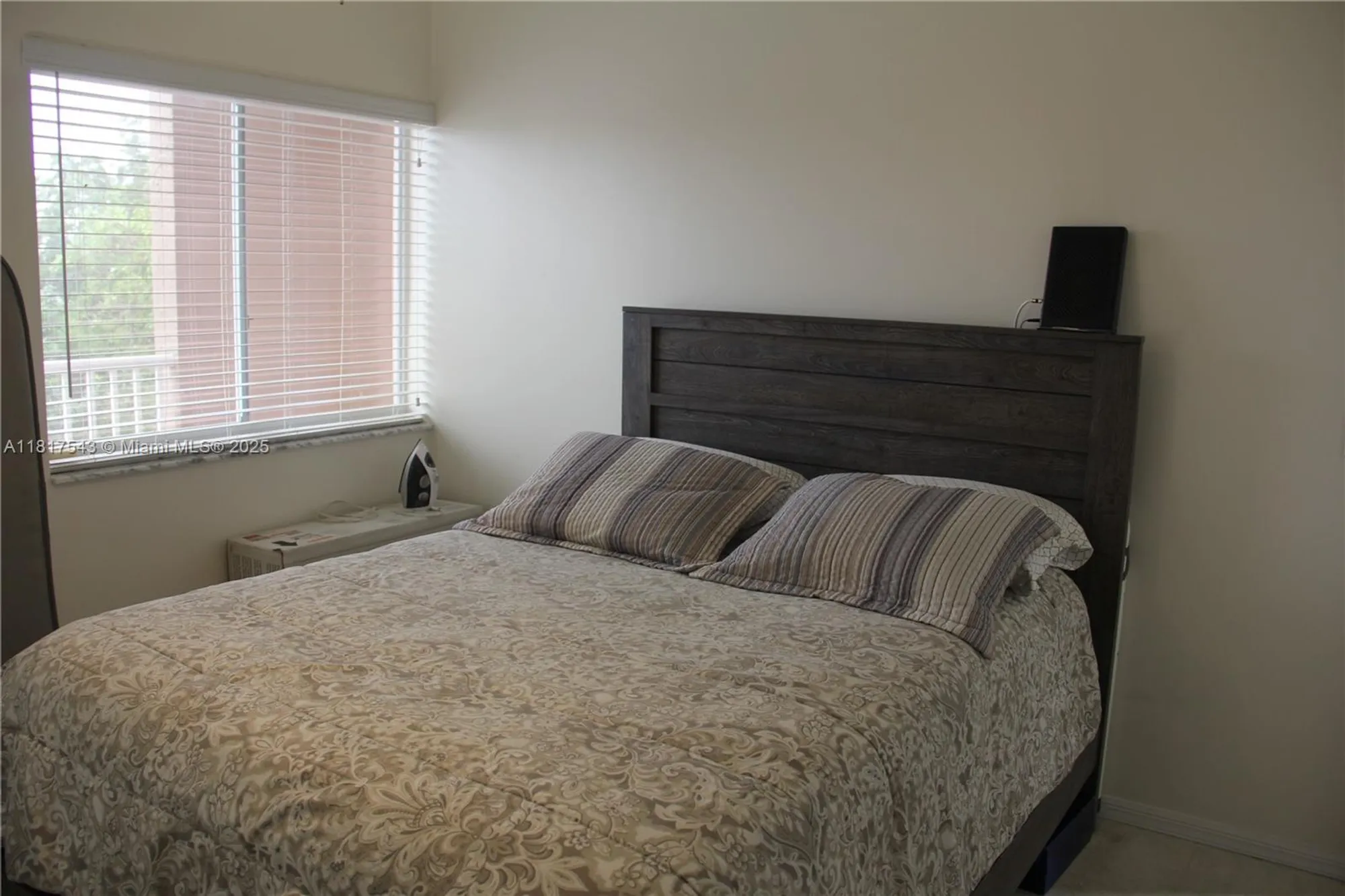 Property Slideshow image 31 of 60 | 9575 weldon cir c413, Tamarac, FL, 33321