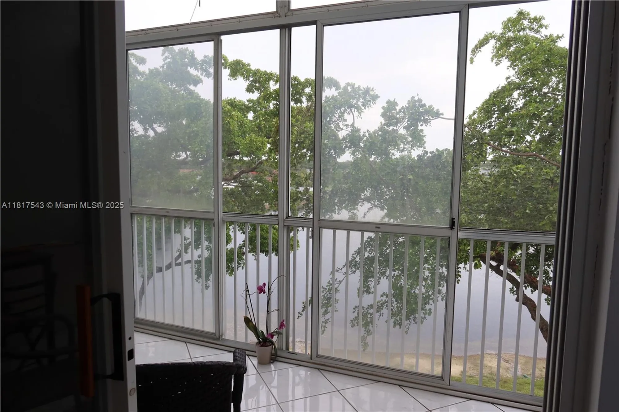 Property Slideshow image 41 of 60 | 9575 weldon cir c413, Tamarac, FL, 33321