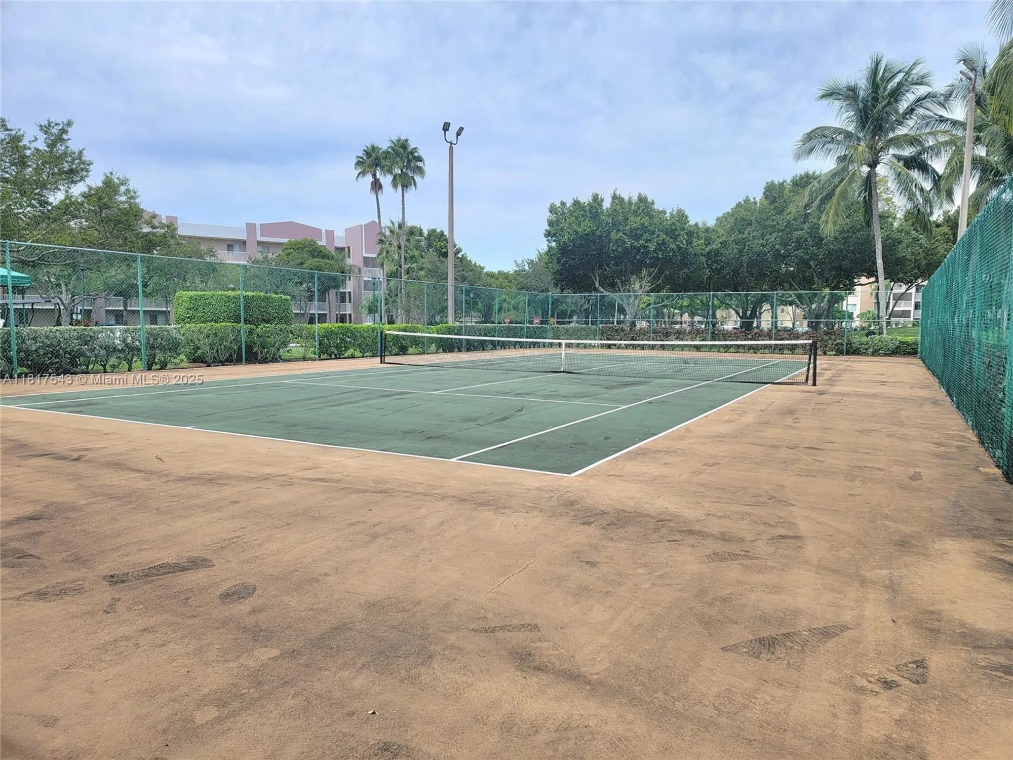 Property Slideshow image 58 of 60 | 9575 weldon cir c413, Tamarac, FL, 33321