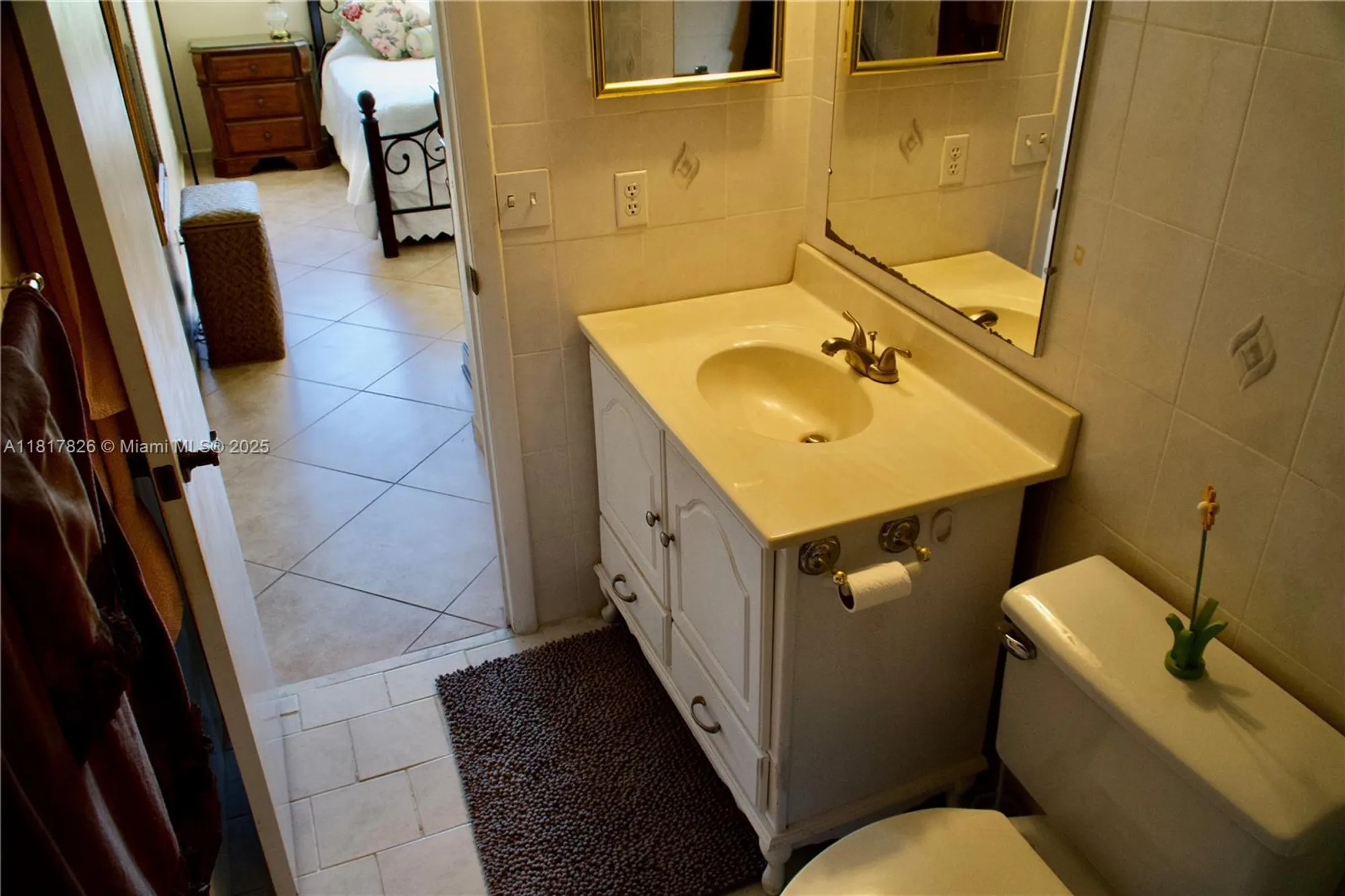 Property Slideshow image 13 of 18 | 9820 s hollybrook lake dr 106, Pembroke Pines, FL, 33025