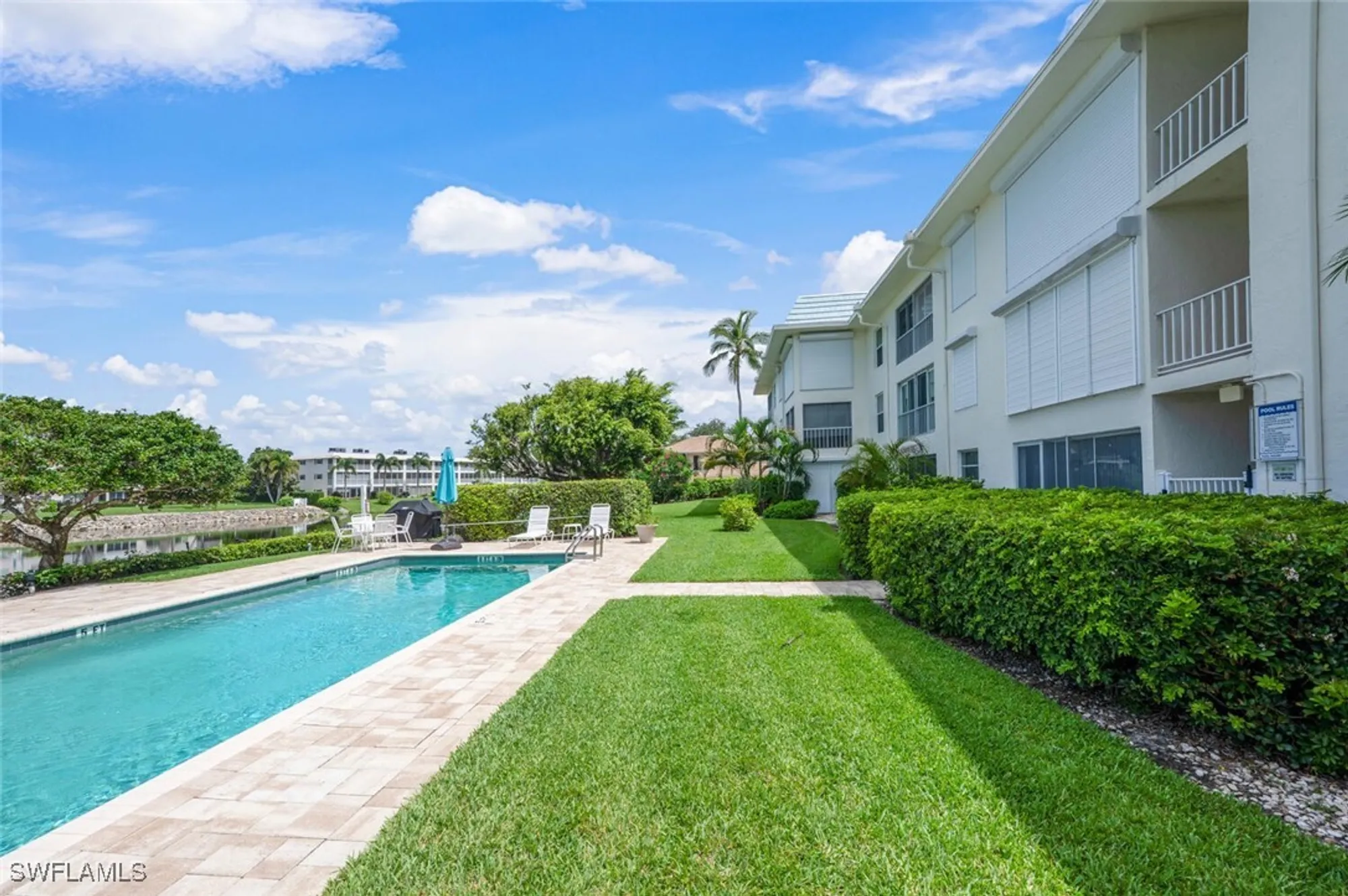 Property Slideshow image 25 of 31 | 3055 riviera dr apt 306, Naples, FL, 34103