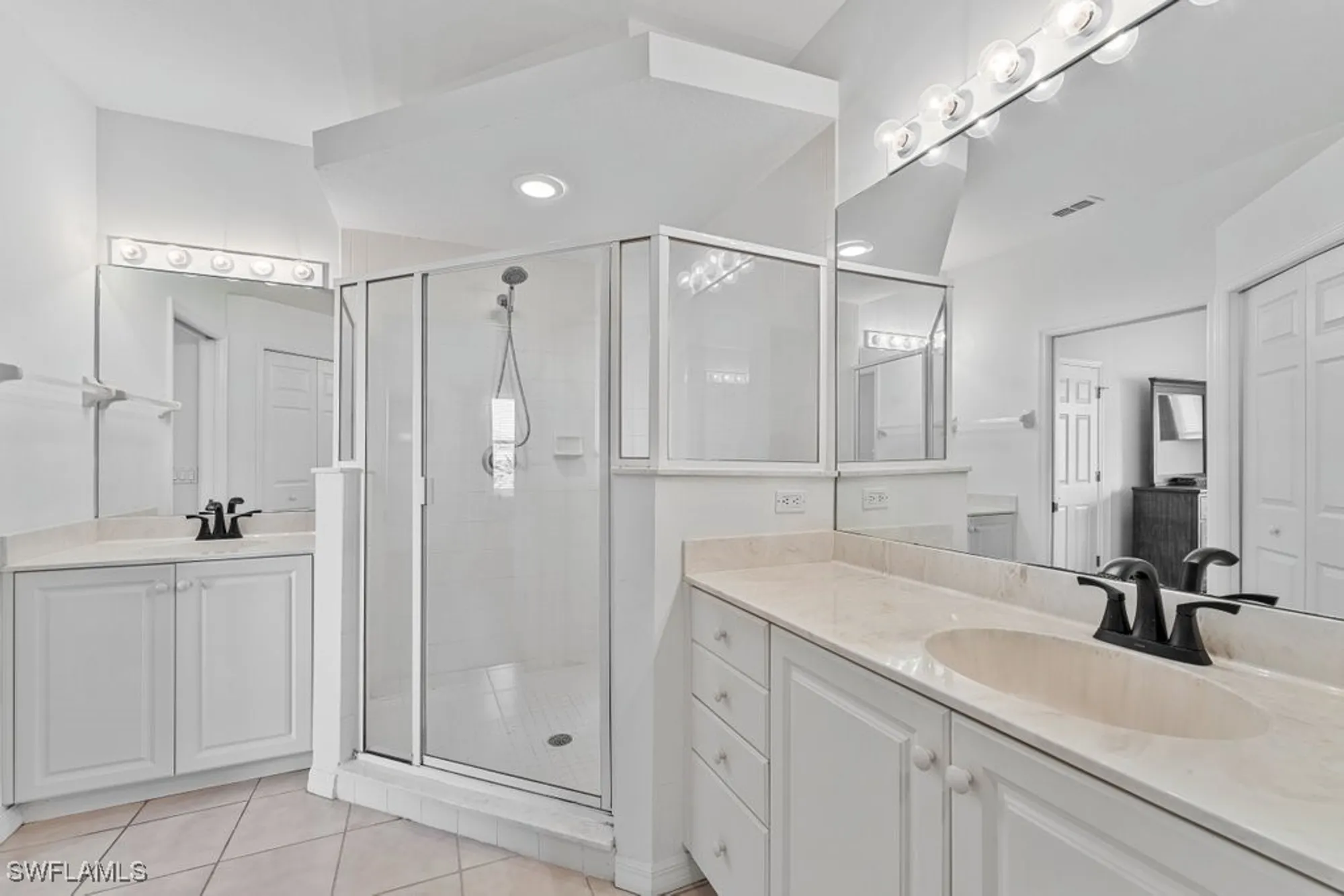 Property Slideshow image 22 of 50 | 20051 seagrove st unit 1206, Estero, FL, 33928