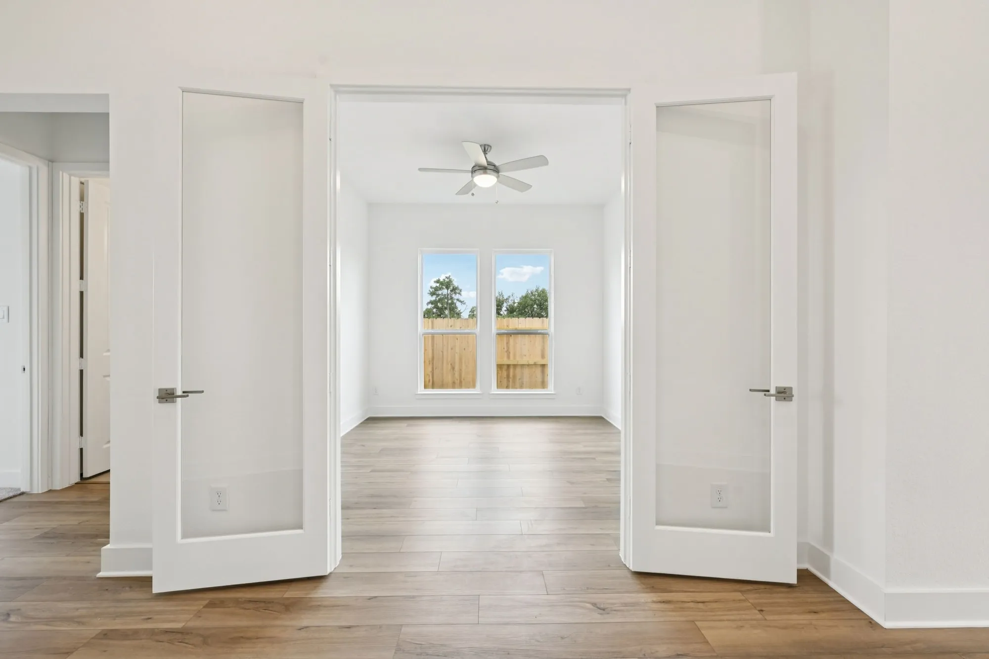 Property Slideshow image 3 of 10 | 23511 steely thicket trl, Tomball, TX, 77375