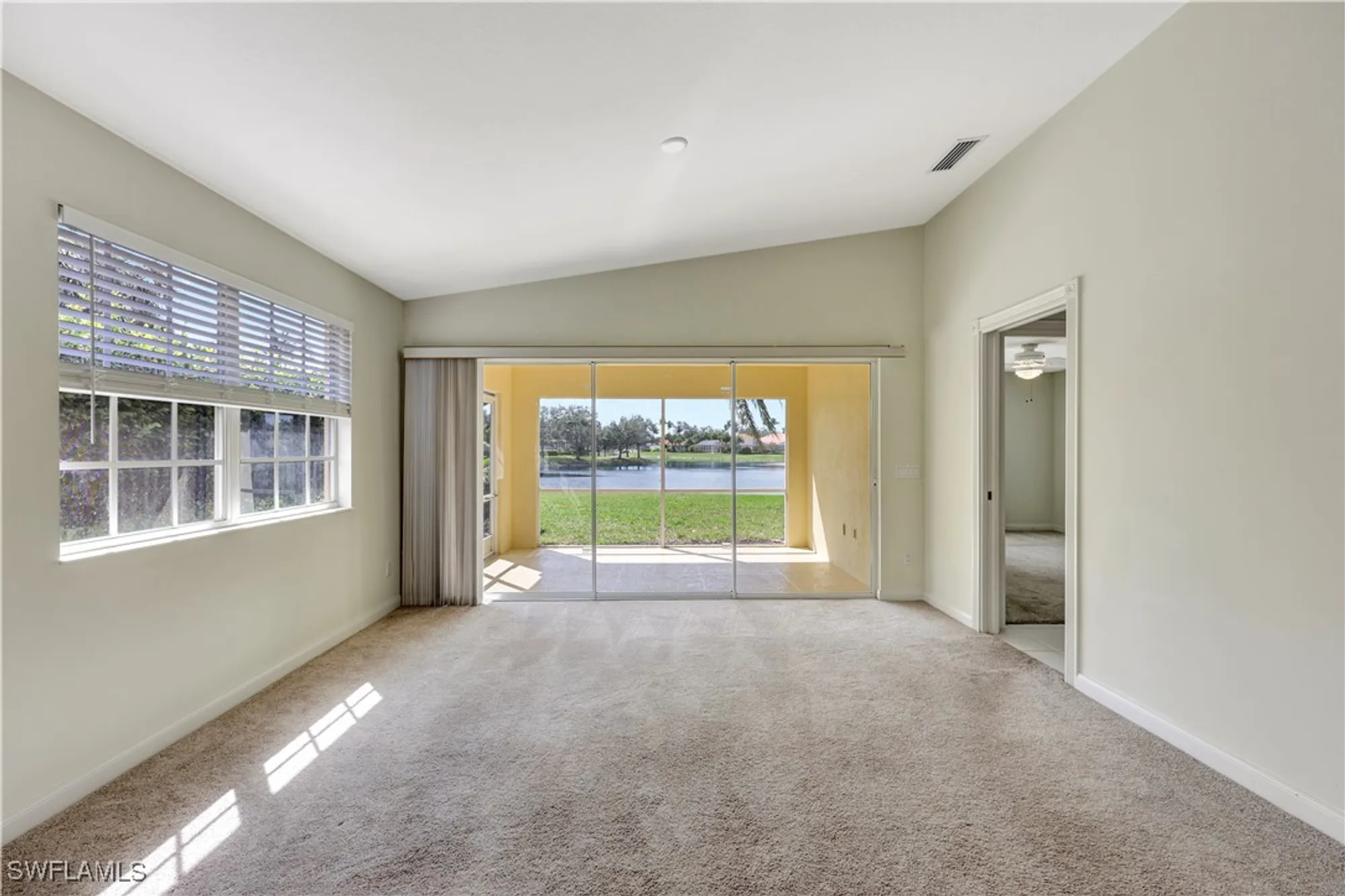 Property Slideshow image 13 of 37 | 4255 redonda ln, Naples, FL, 34119