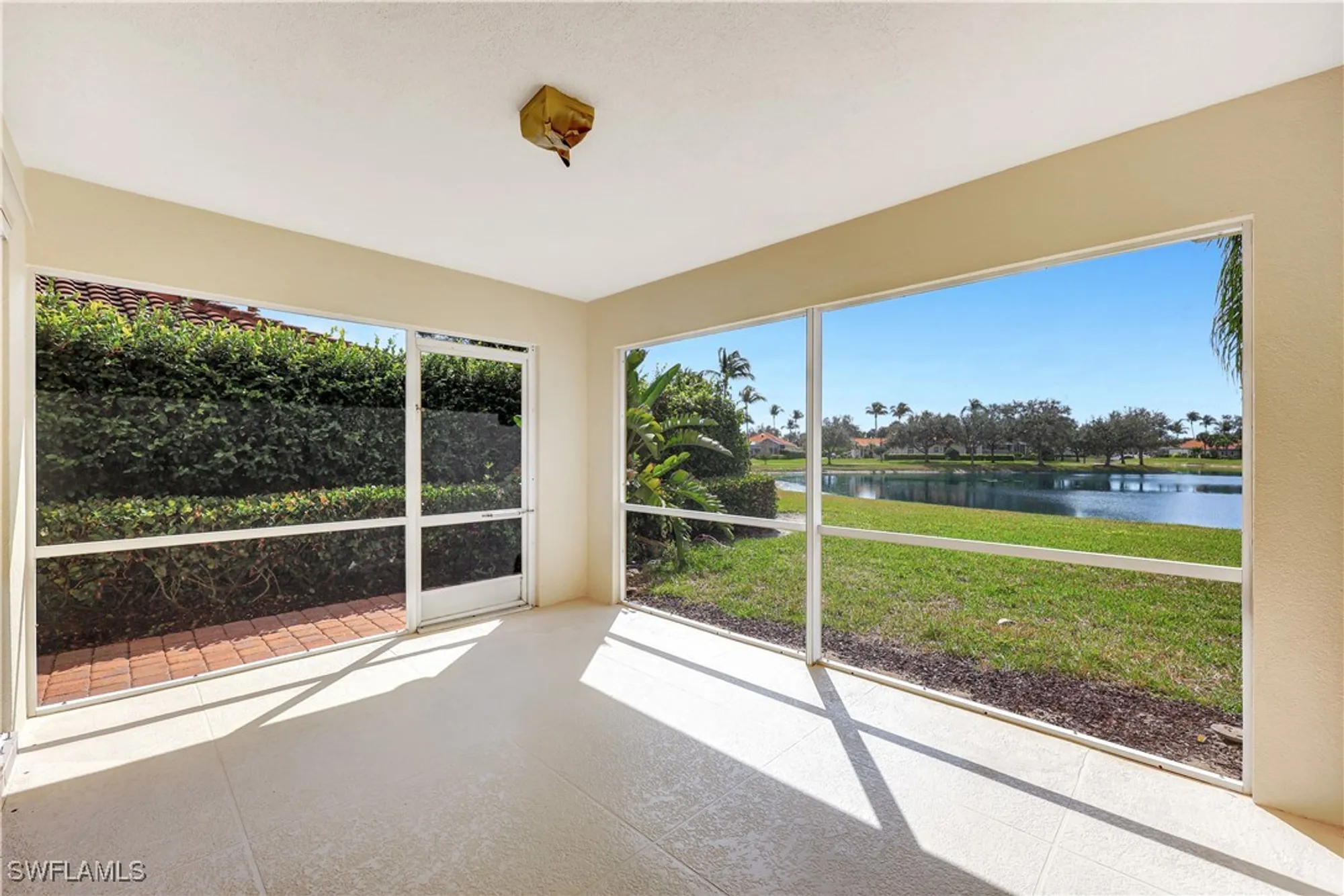 Property Slideshow image 24 of 37 | 4255 redonda ln, Naples, FL, 34119
