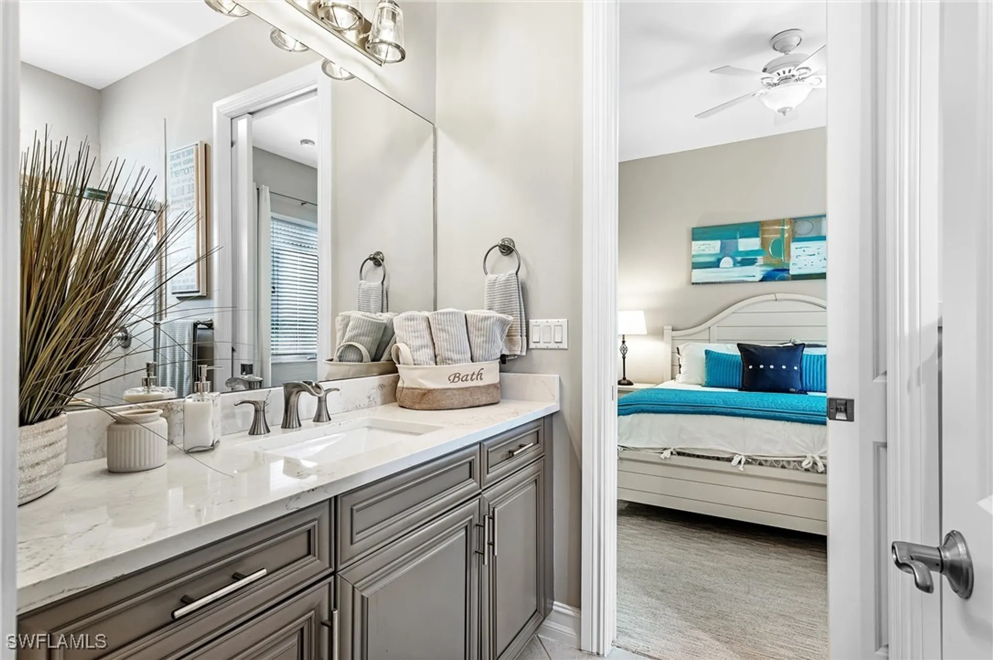 Property Slideshow image 27 of 46 | 8910 shenendoah cir, Naples, FL, 34113