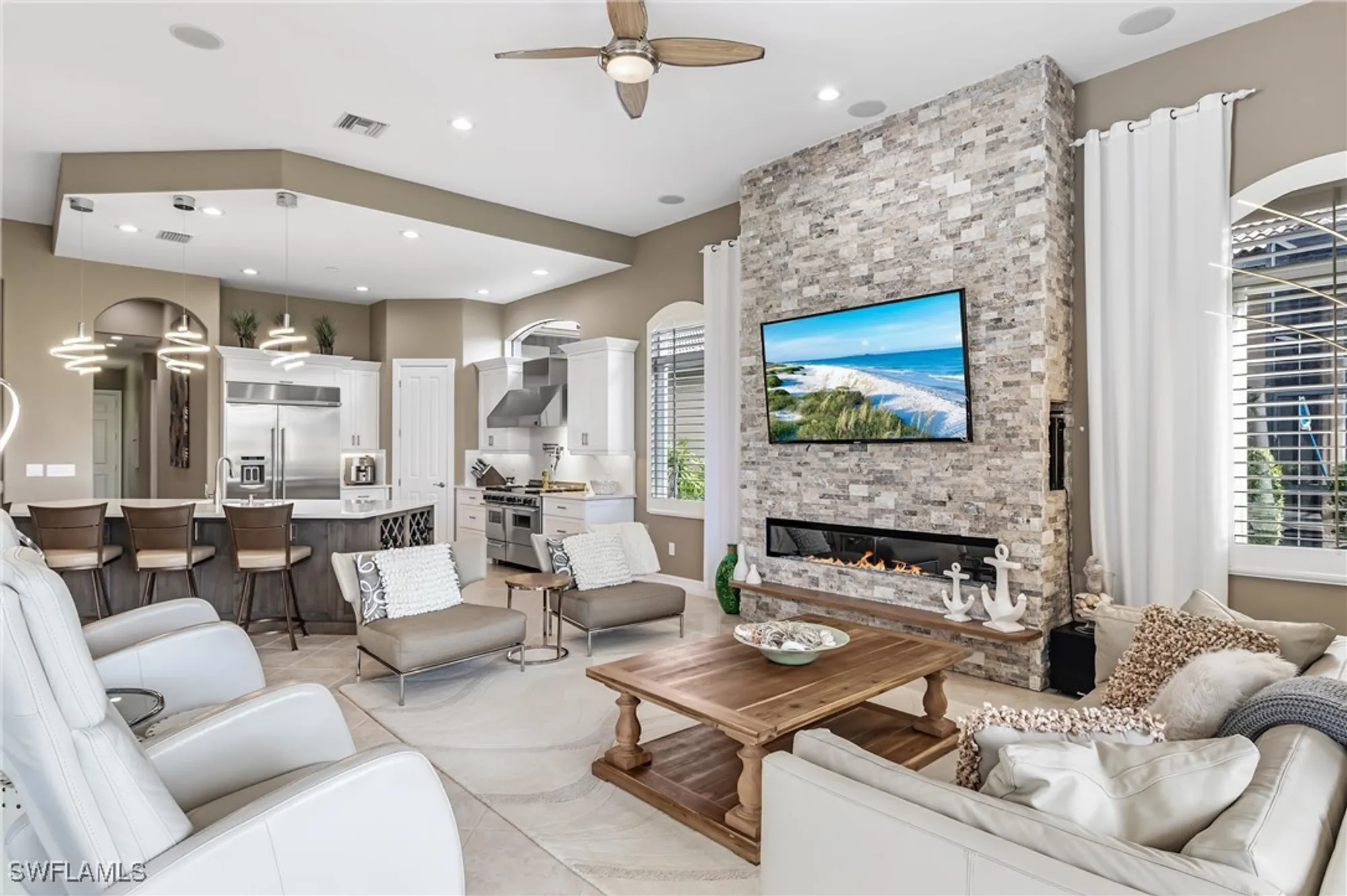 Property Slideshow image 9 of 46 | 8910 shenendoah cir, Naples, FL, 34113