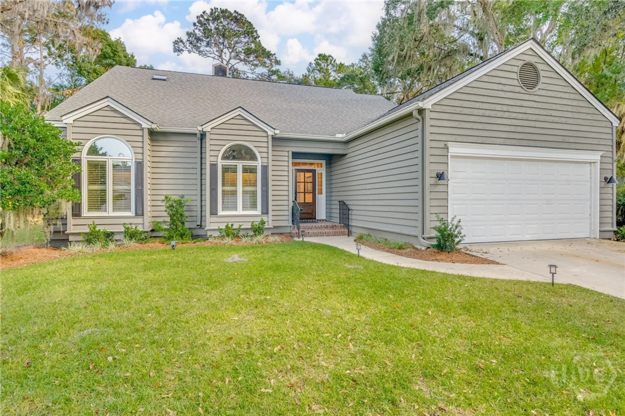 Property Slideshow image 1 of 39 | 32 sparnel rd, Savannah, GA, 31411