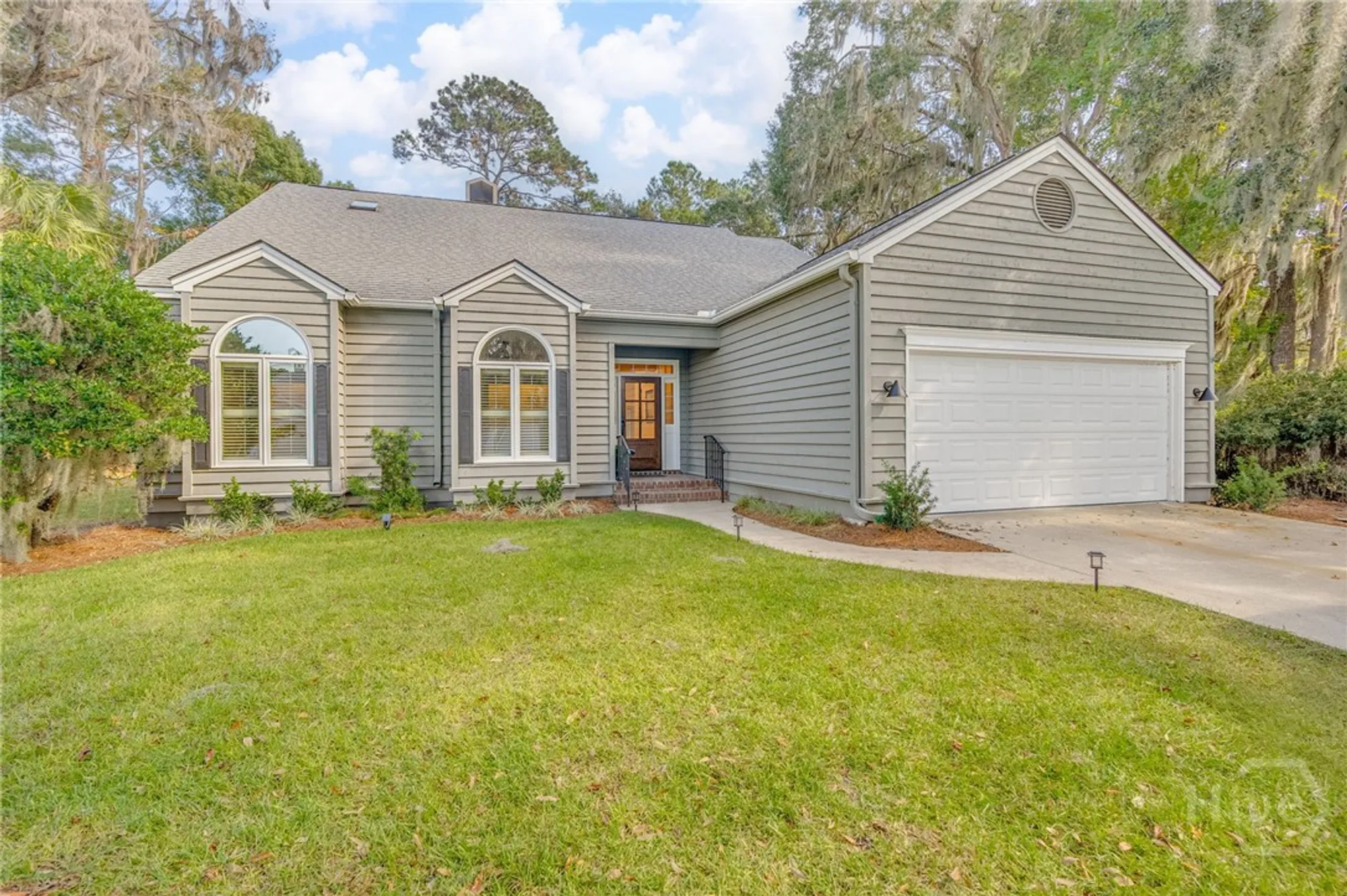 Property Slideshow image 2 of 39 | 32 sparnel rd, Savannah, GA, 31411