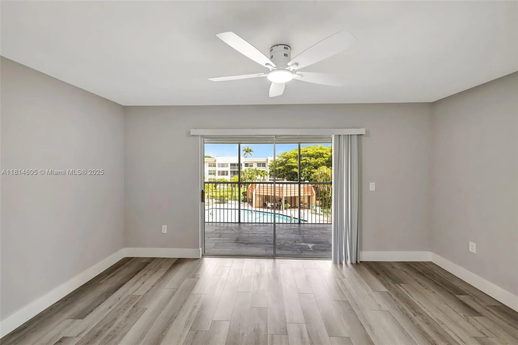 Property Slideshow image 18 of 41 | 6800 royal palm blvd 302f, Margate, FL, 33063