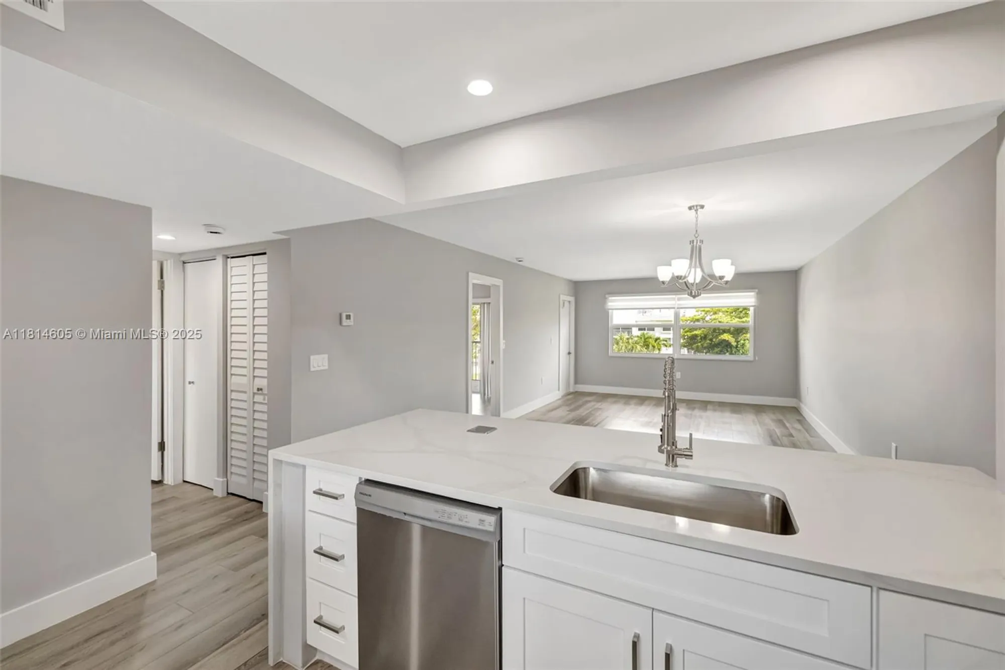 Property Slideshow image 5 of 41 | 6800 royal palm blvd 302f, Margate, FL, 33063