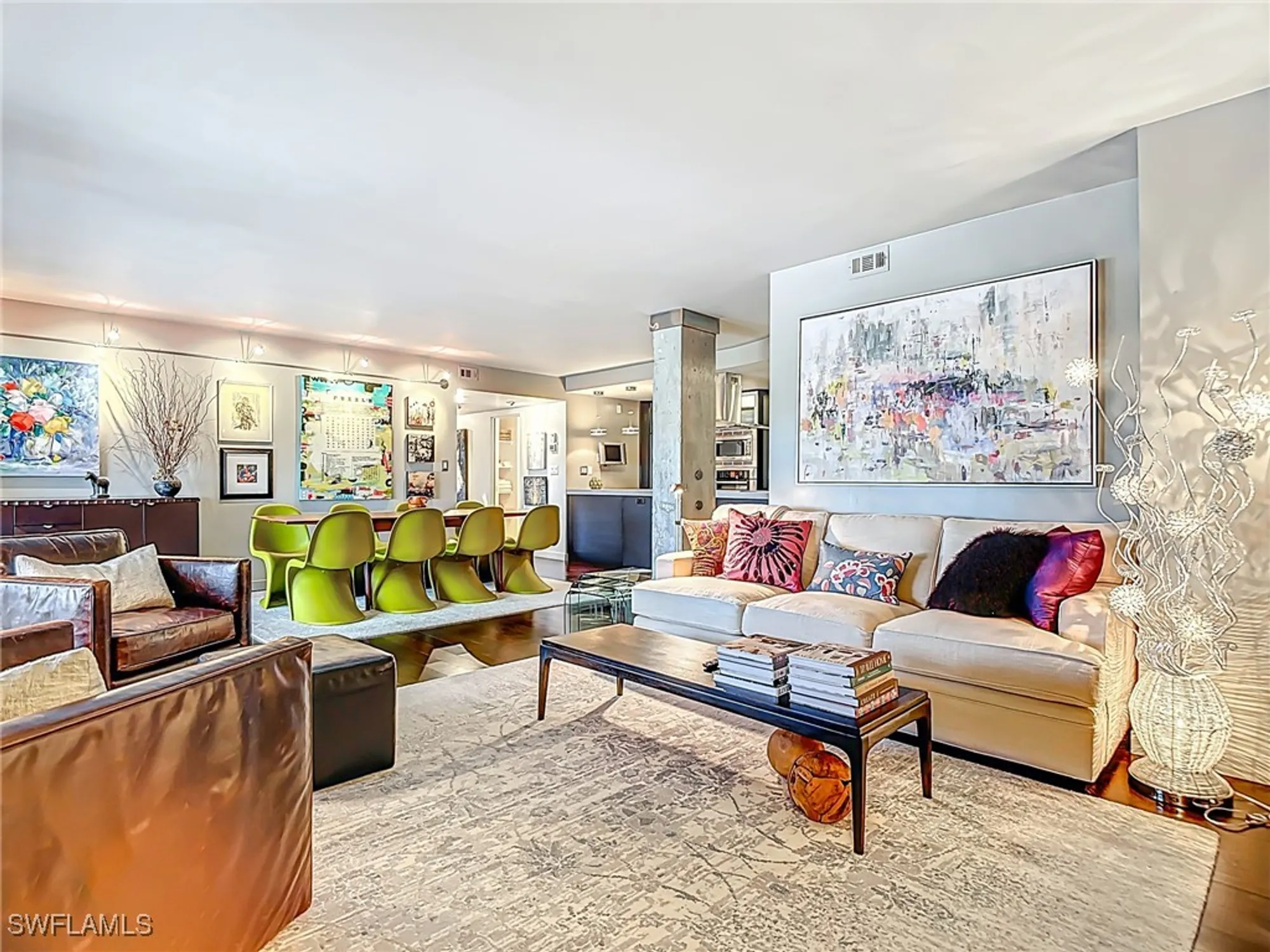 Property Slideshow image 1 of 50 | 3399 gulf shore blvd 605, Naples, FL, 34103