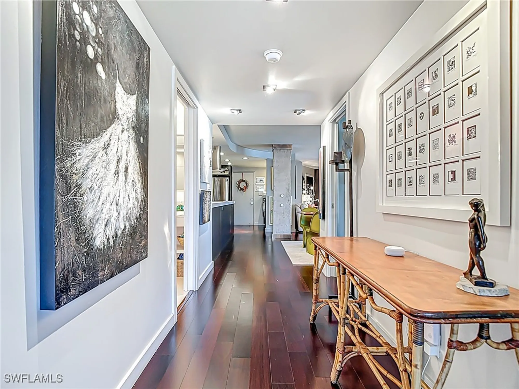 Property Slideshow image 21 of 50 | 3399 gulf shore blvd 605, Naples, FL, 34103