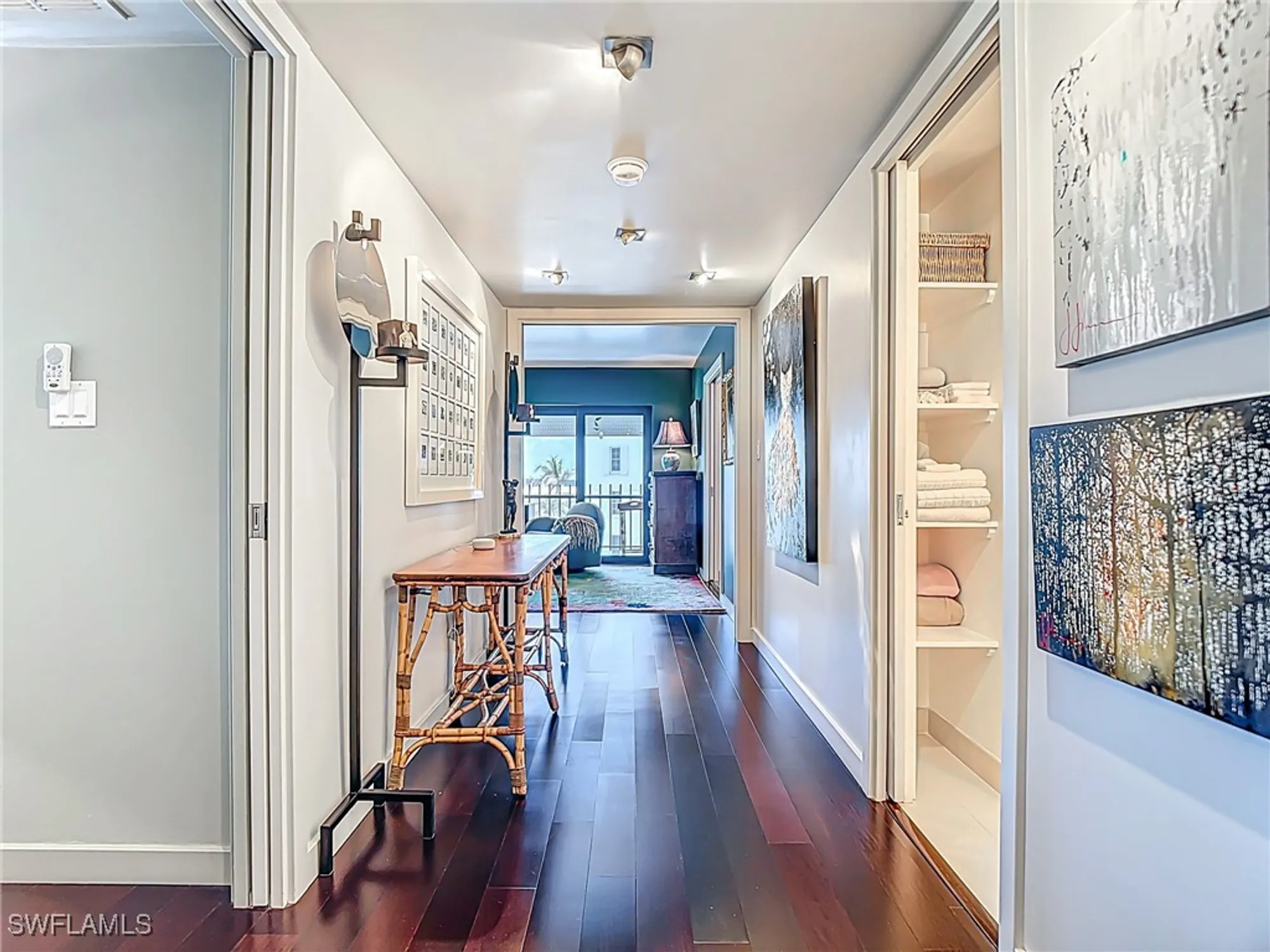 Property Slideshow image 22 of 50 | 3399 gulf shore blvd 605, Naples, FL, 34103