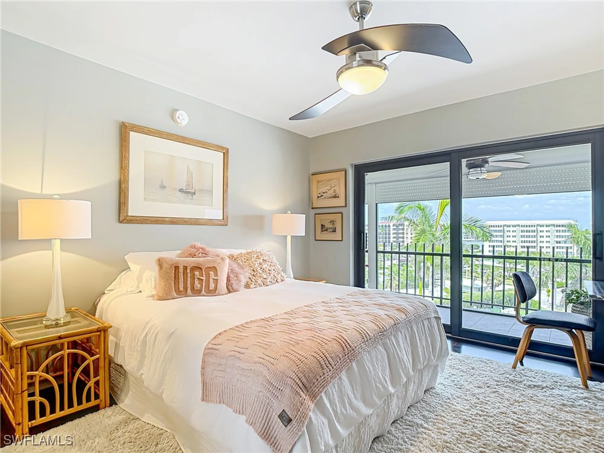 Property Slideshow image 35 of 50 | 3399 gulf shore blvd 605, Naples, FL, 34103