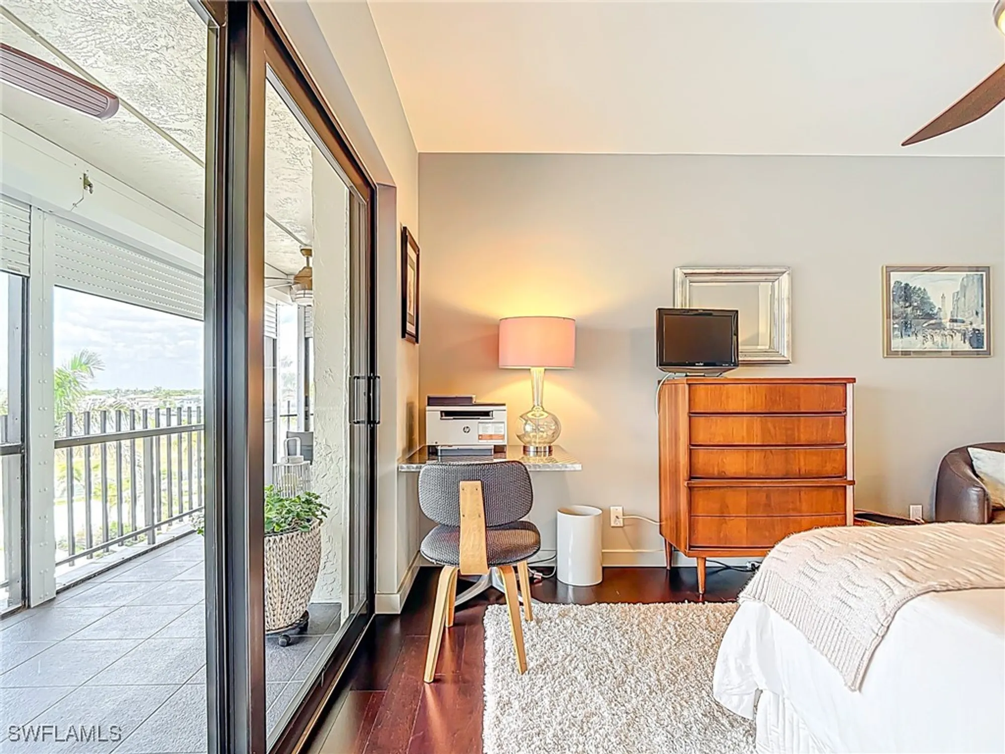 Property Slideshow image 39 of 50 | 3399 gulf shore blvd 605, Naples, FL, 34103