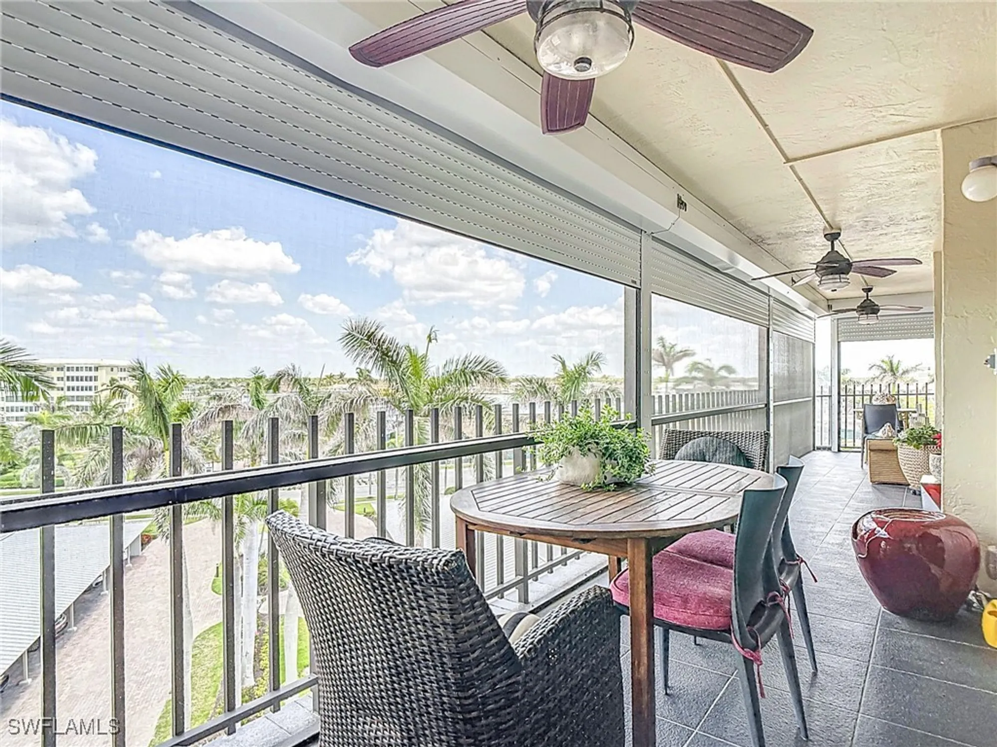 Property Slideshow image 45 of 50 | 3399 gulf shore blvd 605, Naples, FL, 34103