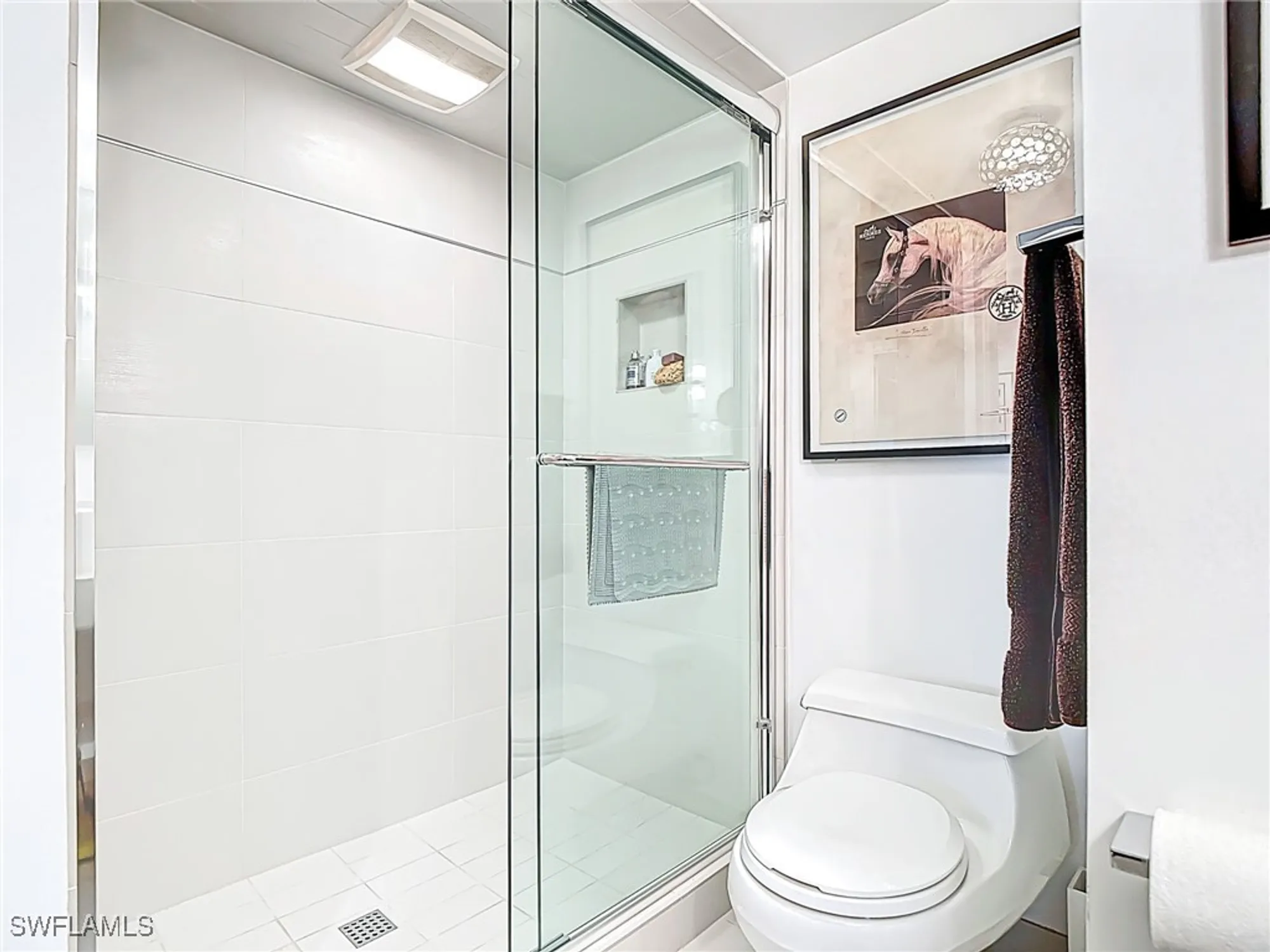 Property Slideshow image 42 of 50 | 3399 gulf shore blvd 605, Naples, FL, 34103