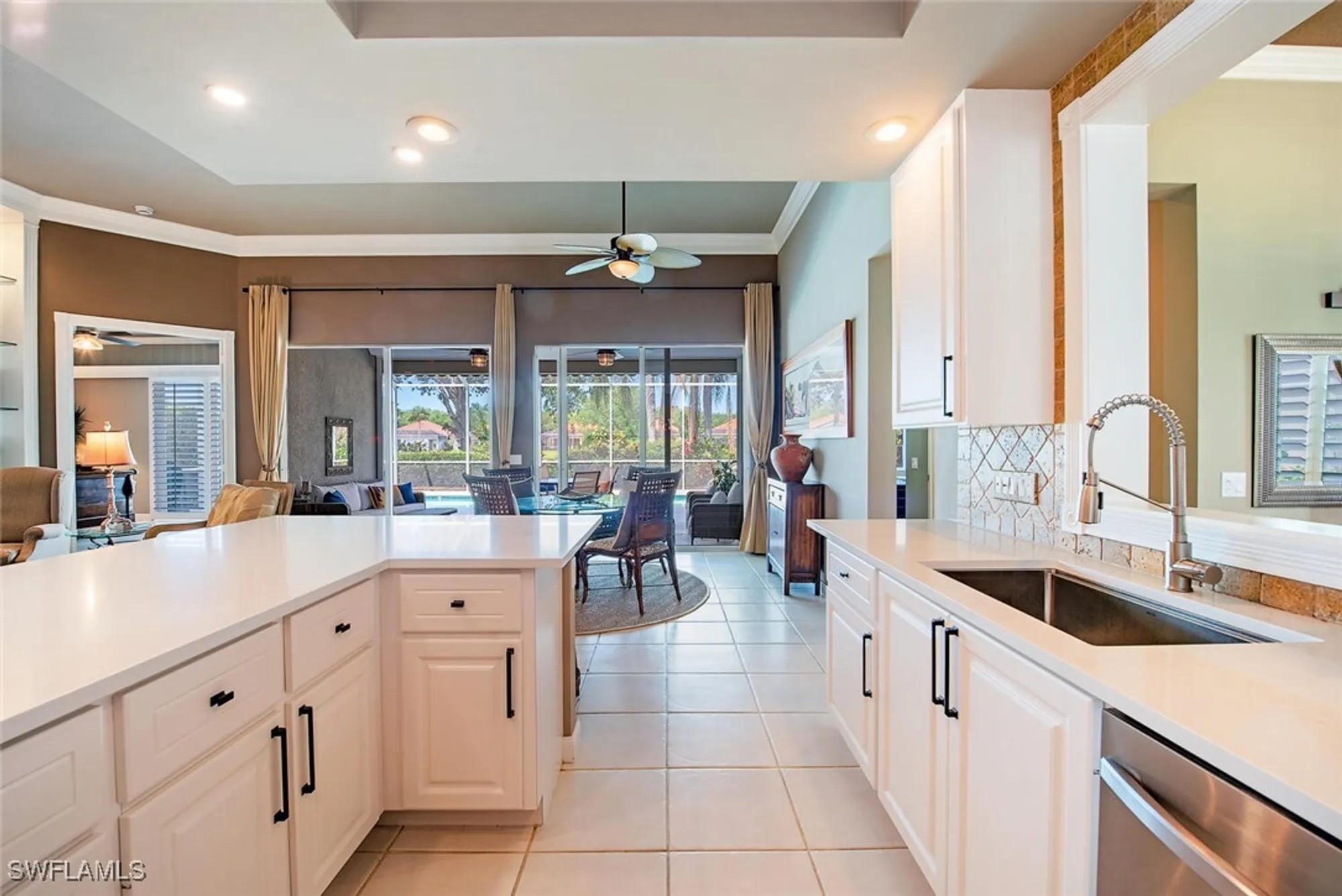 Property Slideshow image 15 of 39 | 2904 hatteras way, Naples, FL, 34119