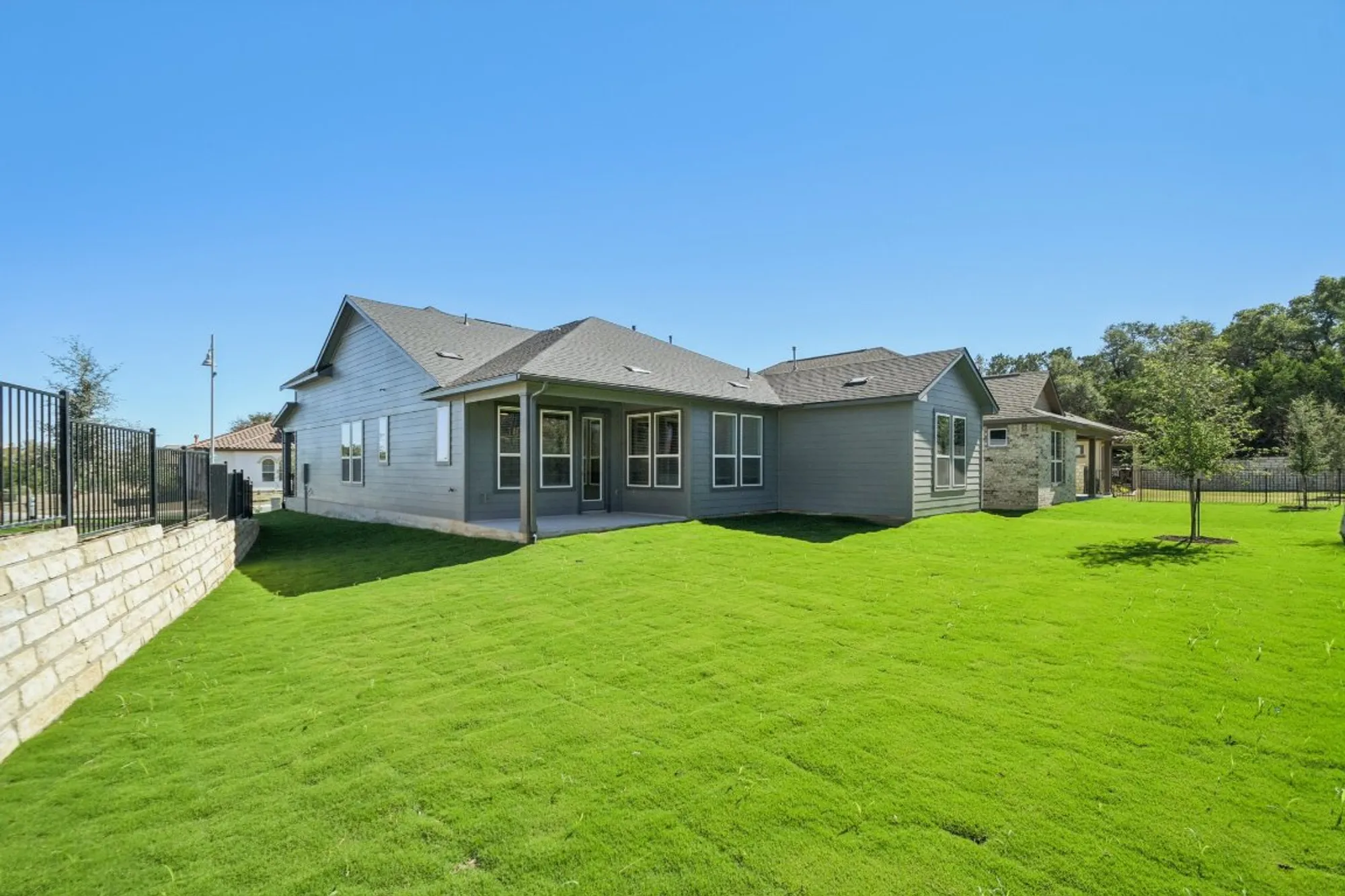 Property Slideshow image 26 of 32 | 104 wild honeysuckle way, San Marcos, TX, 78666