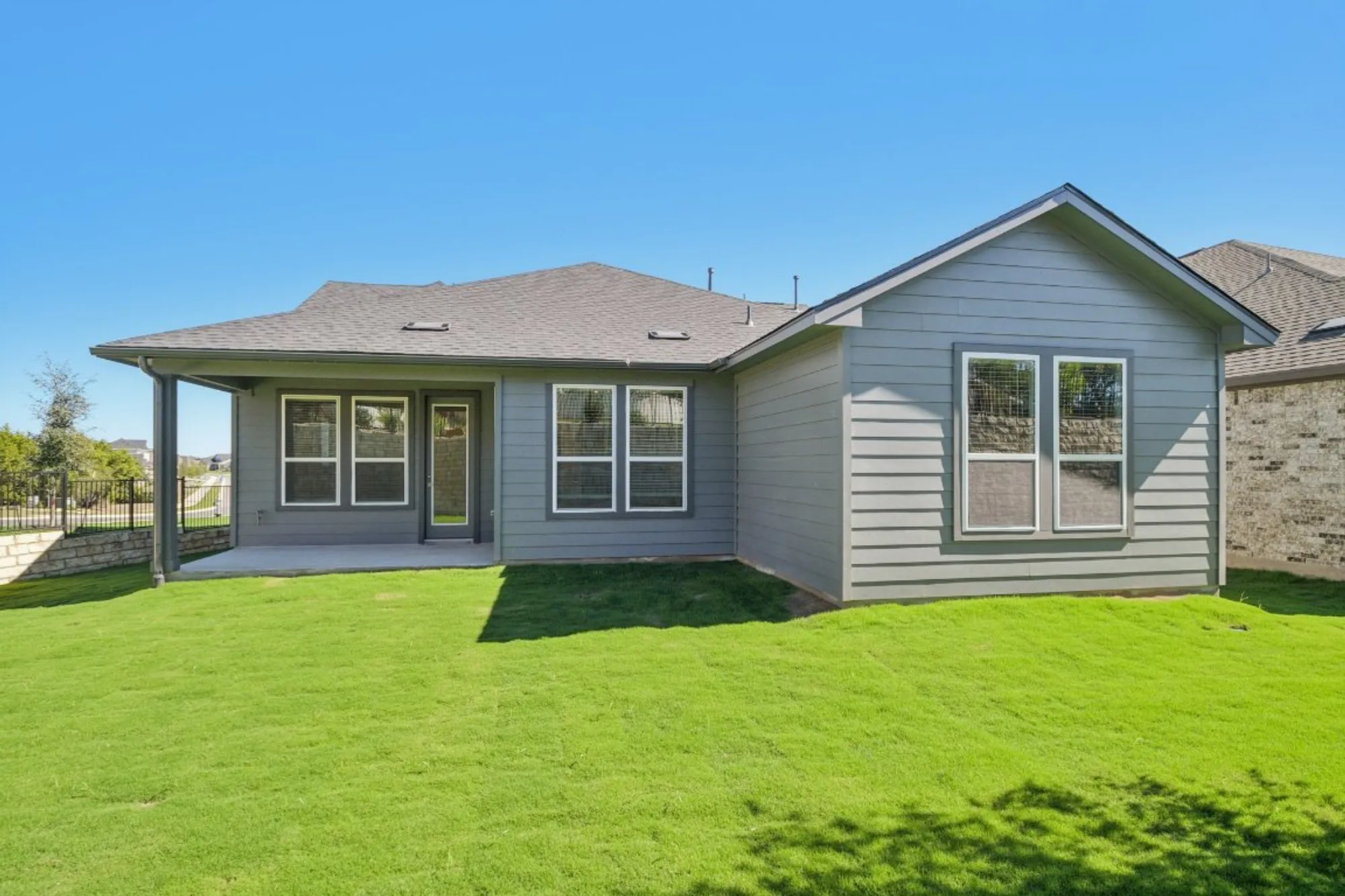 Property Slideshow image 27 of 32 | 104 wild honeysuckle way, San Marcos, TX, 78666