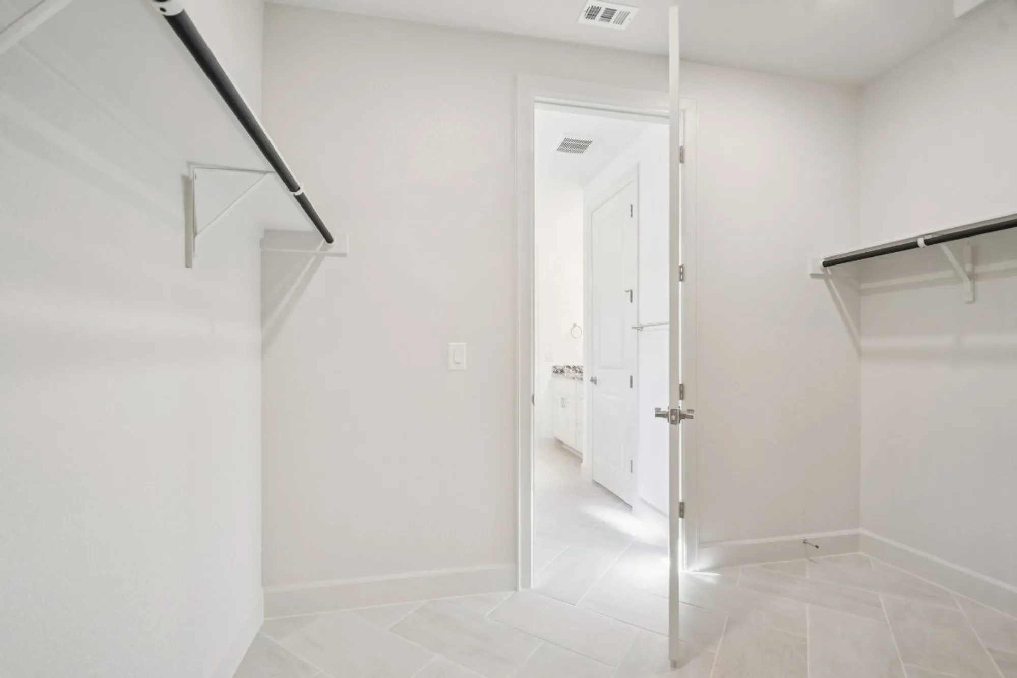 Property Slideshow image 23 of 32 | 104 wild honeysuckle way, San Marcos, TX, 78666