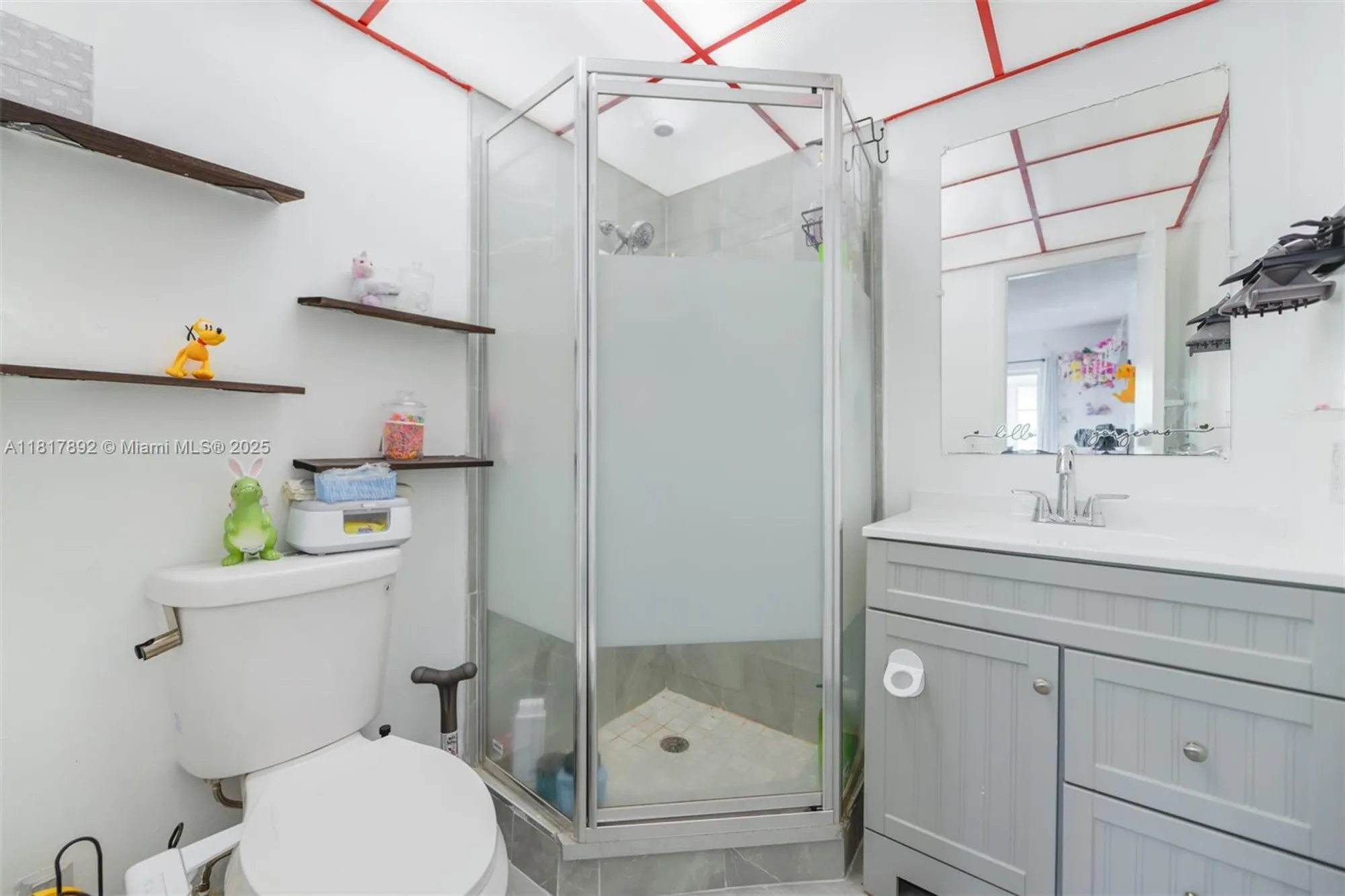 Property Slideshow image 21 of 46 | 3071 nw 47th ter 227, Lauderdale Lakes, FL, 33313