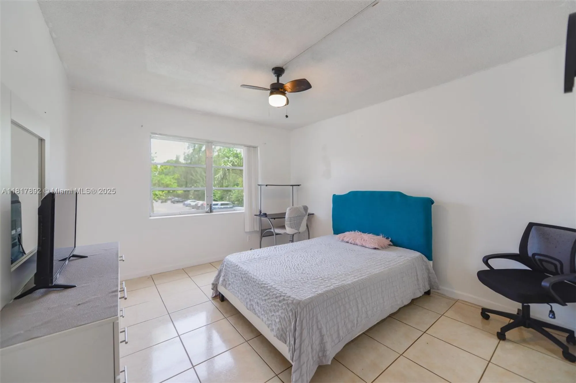 Property Slideshow image 22 of 46 | 3071 nw 47th ter 227, Lauderdale Lakes, FL, 33313