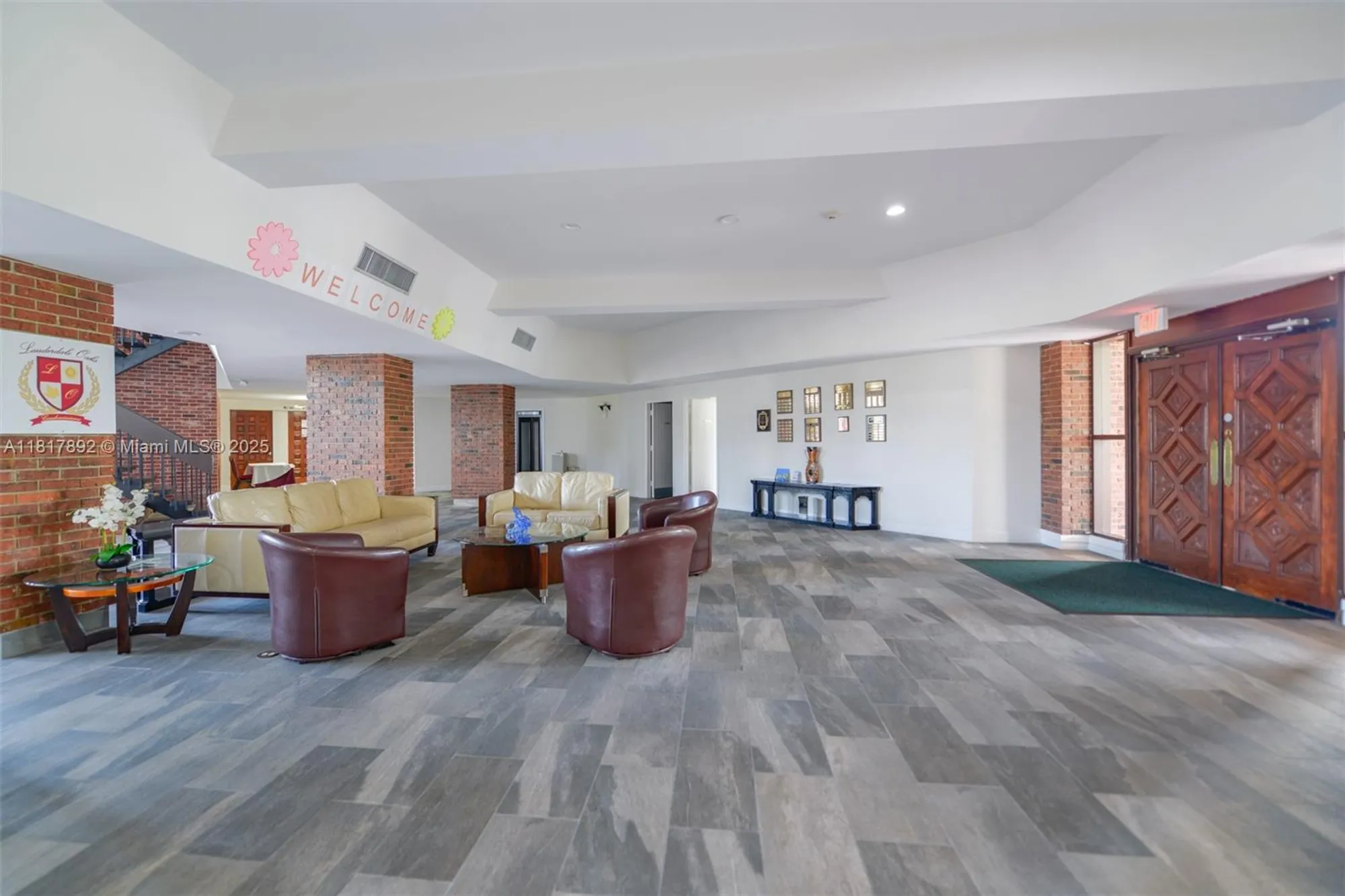 Property Slideshow image 31 of 46 | 3071 nw 47th ter 227, Lauderdale Lakes, FL, 33313