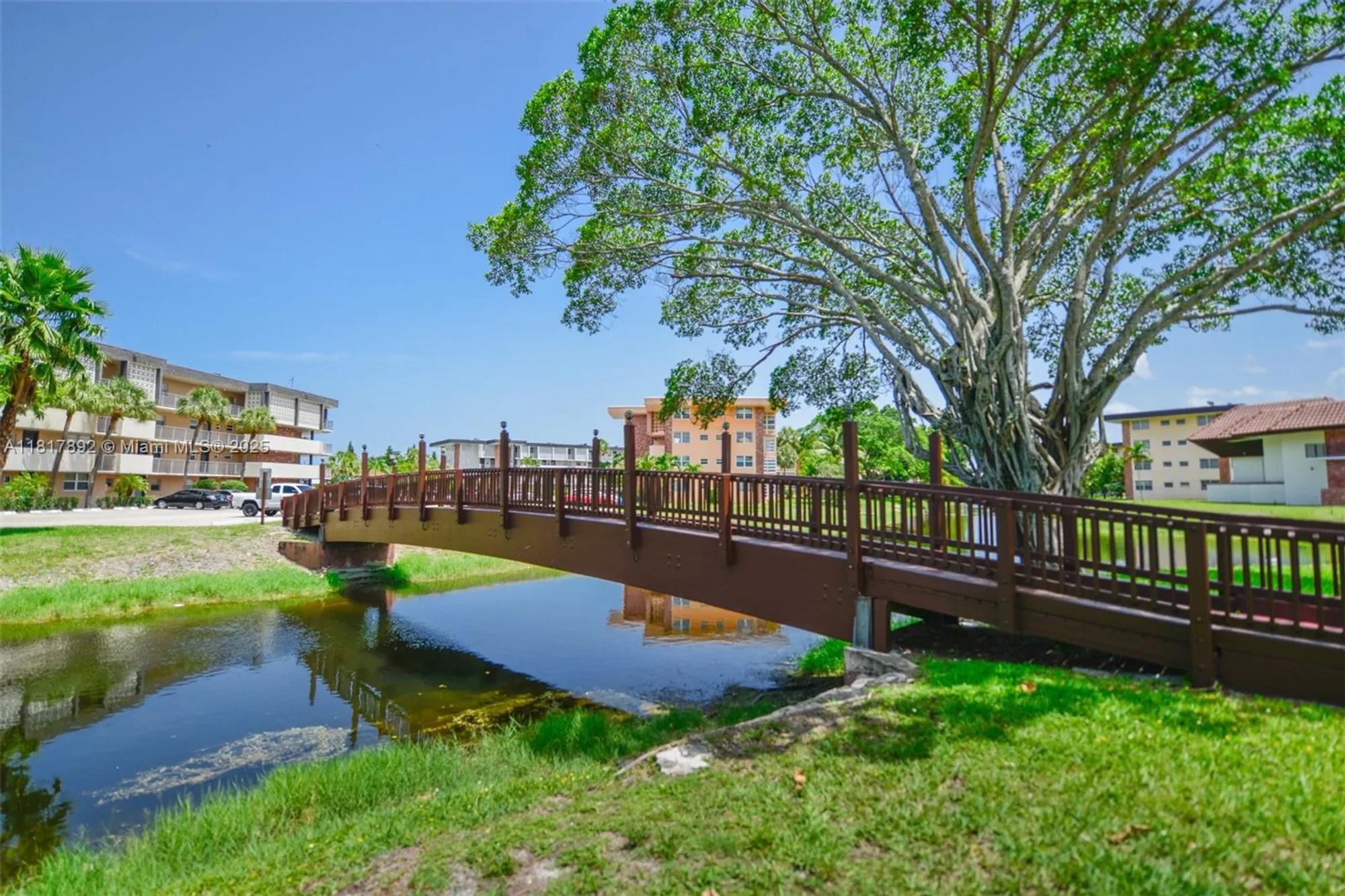 Property Slideshow image 45 of 46 | 3071 nw 47th ter 227, Lauderdale Lakes, FL, 33313