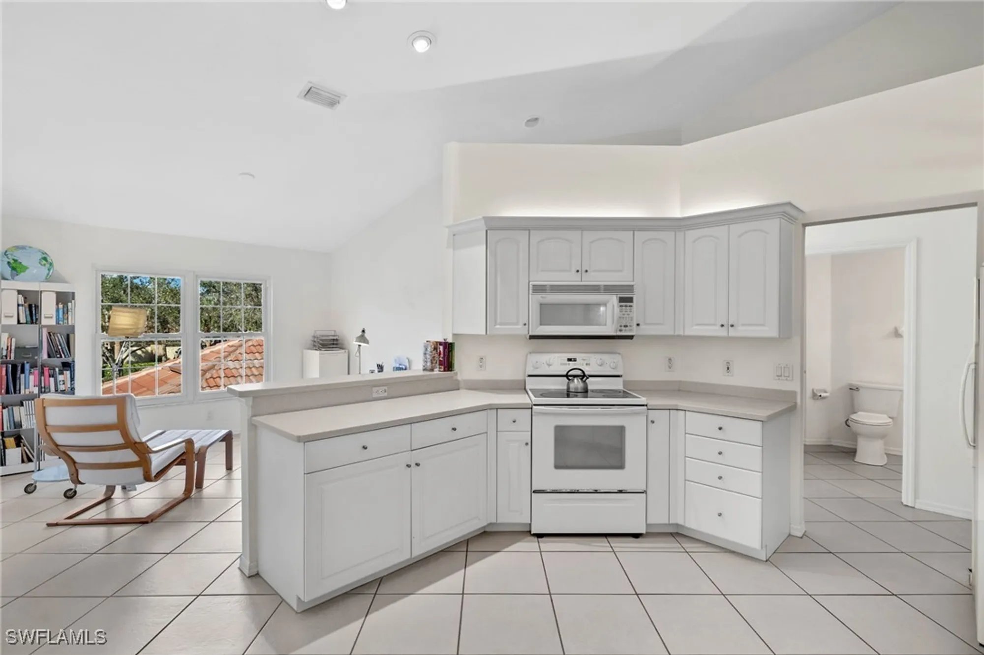 Property Slideshow image 10 of 38 | 20161 seagrove st 106, Estero, FL, 33928